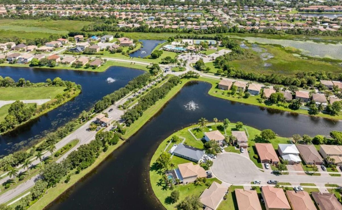 FOURTH  REPLAT OF PORTOFINO ISLES - Residential