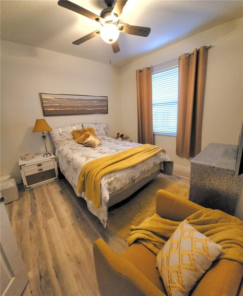 FOURTH  REPLAT OF PORTOFINO ISLES - Residential