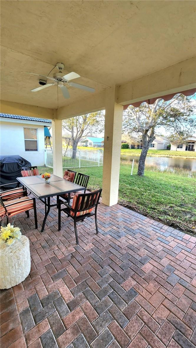 FOURTH  REPLAT OF PORTOFINO ISLES - Residential