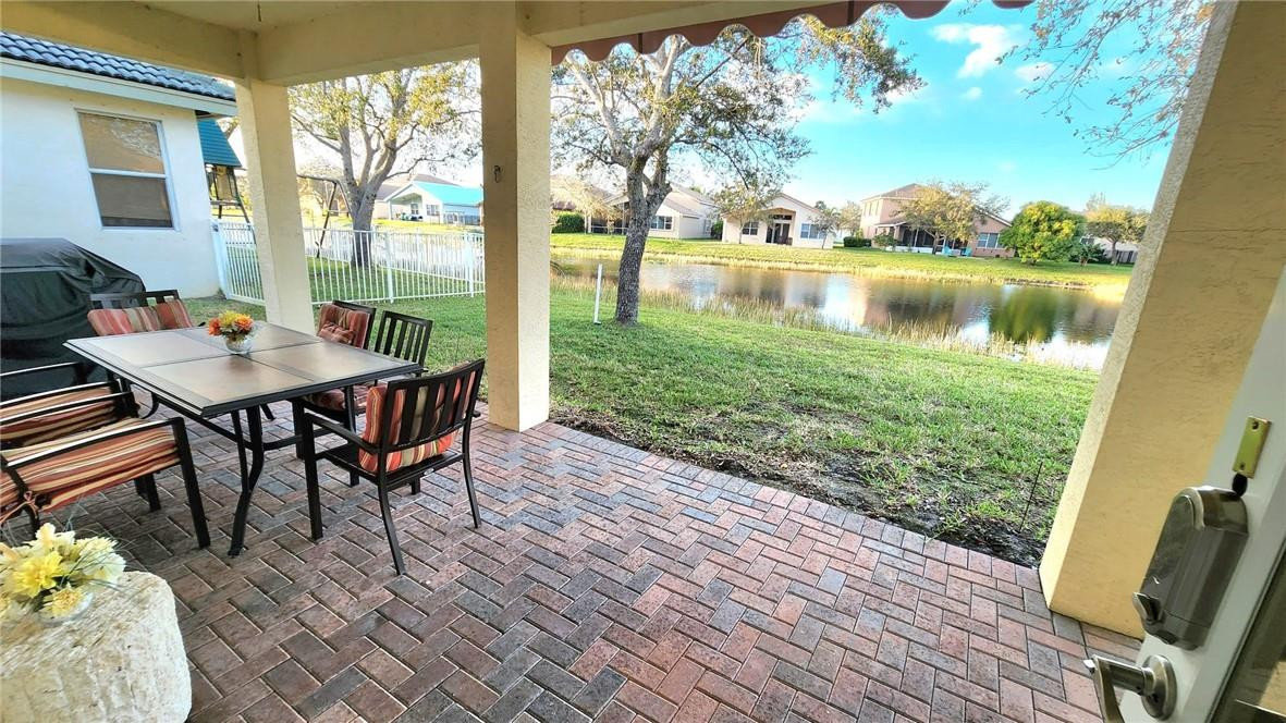 FOURTH  REPLAT OF PORTOFINO ISLES - Residential