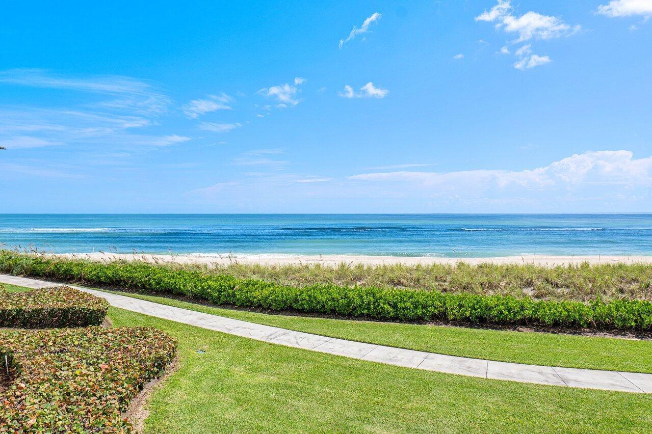 SAILFISH POINT - Residential