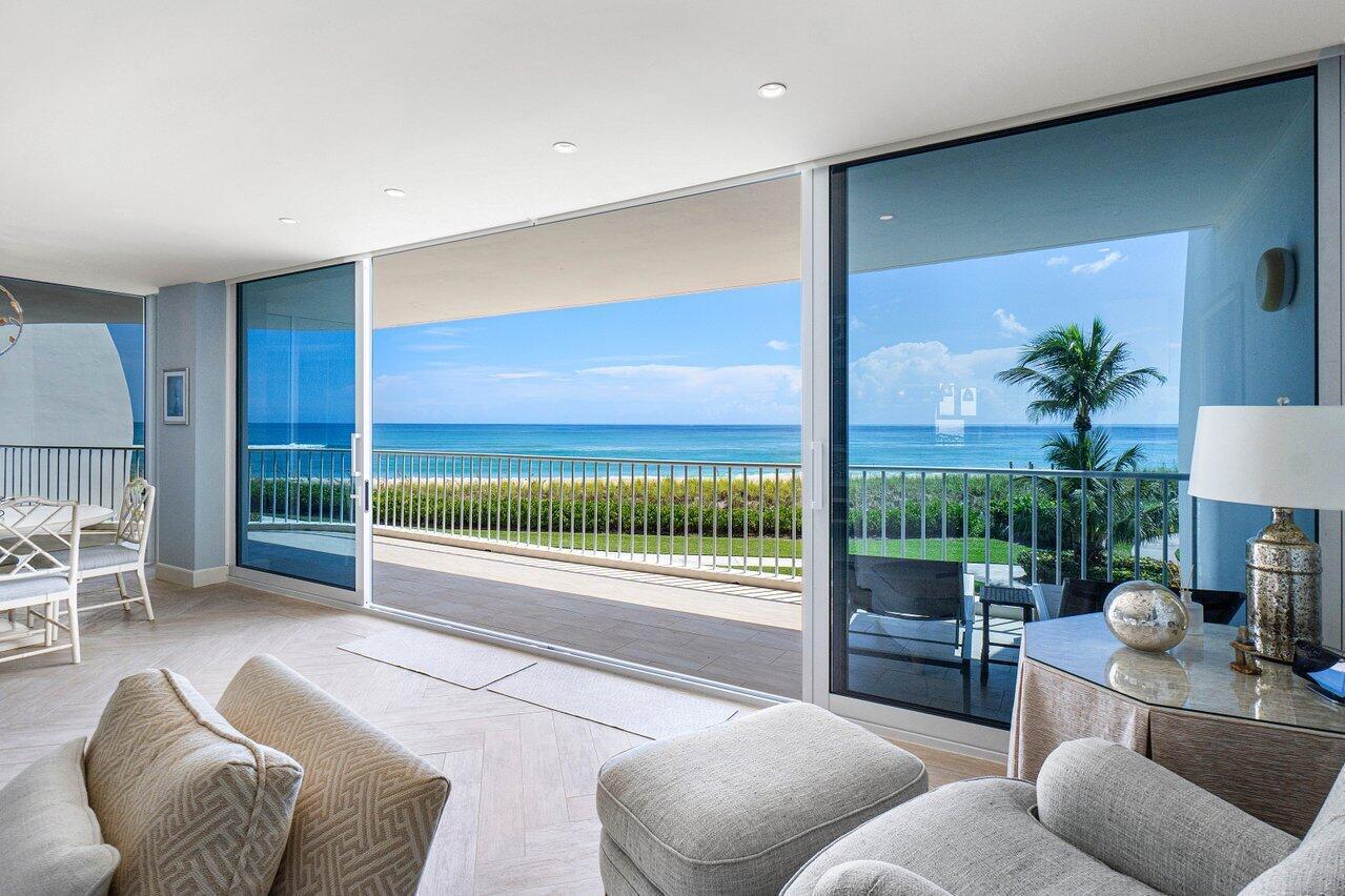 SAILFISH POINT - Residential
