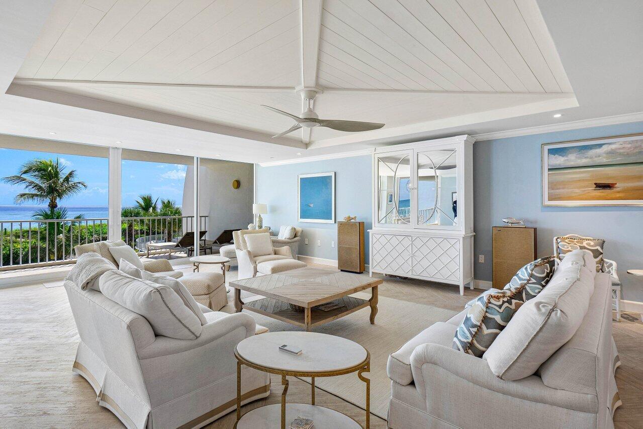 SAILFISH POINT - Residential