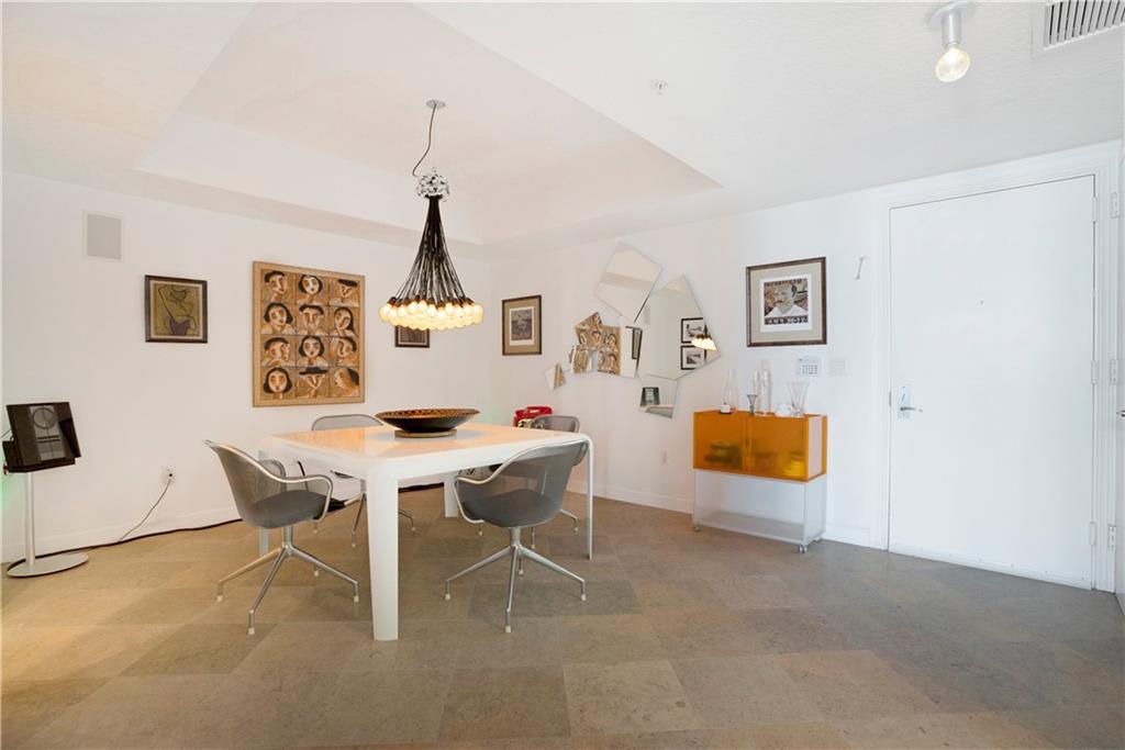 La Rive - Residential