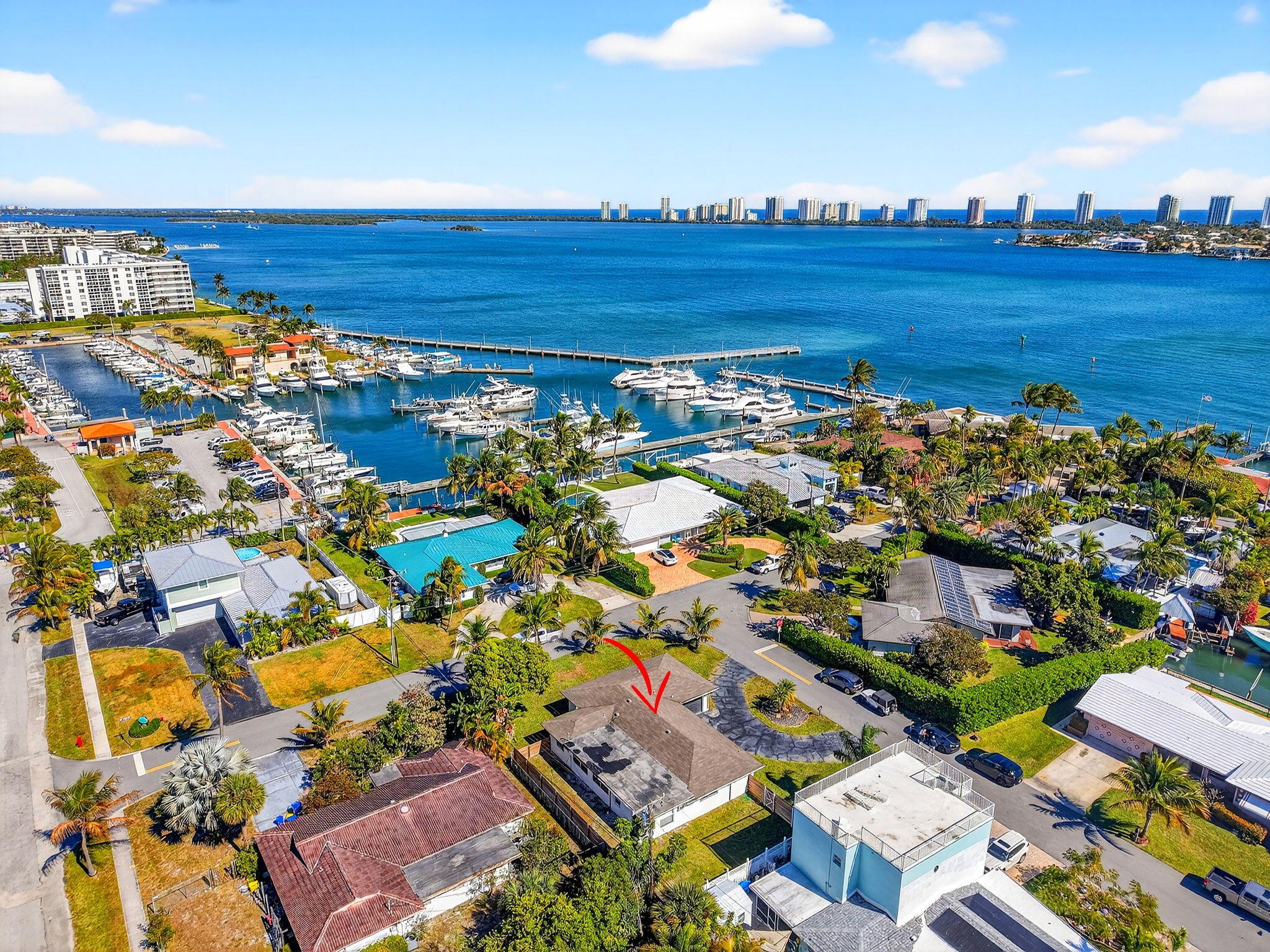 RIVIERA SHORES - Residential