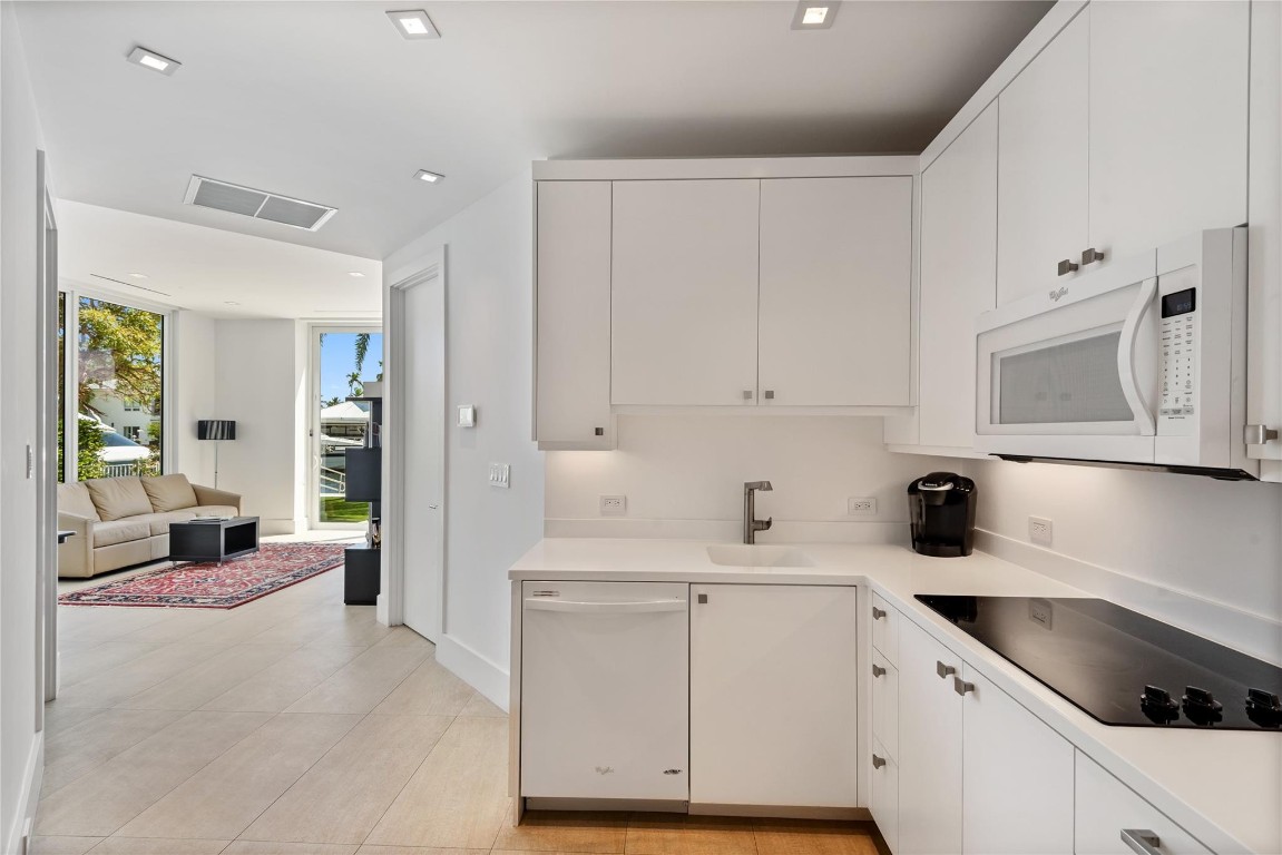 VENICE RESUB IN BLKS 3&4 - Residential