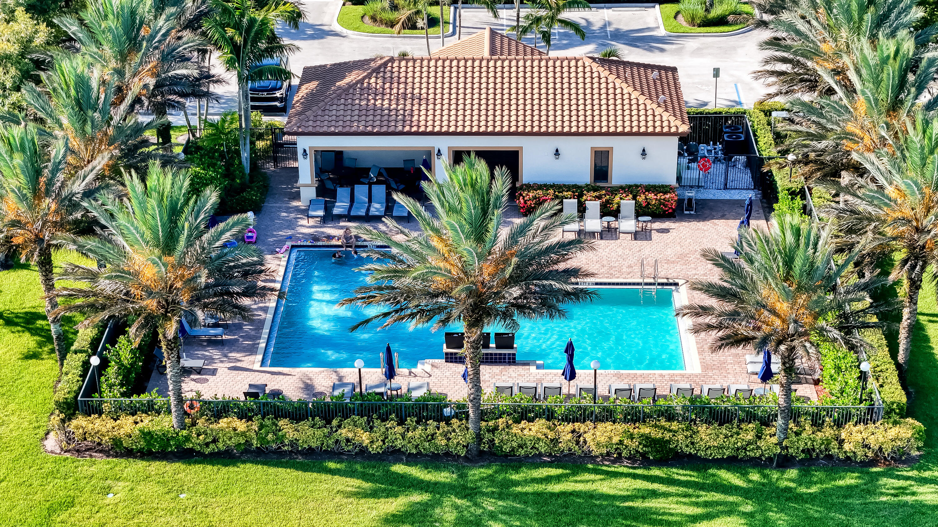 FLAVOR PICT TOWNHOMES PUD REPLAT - Residential