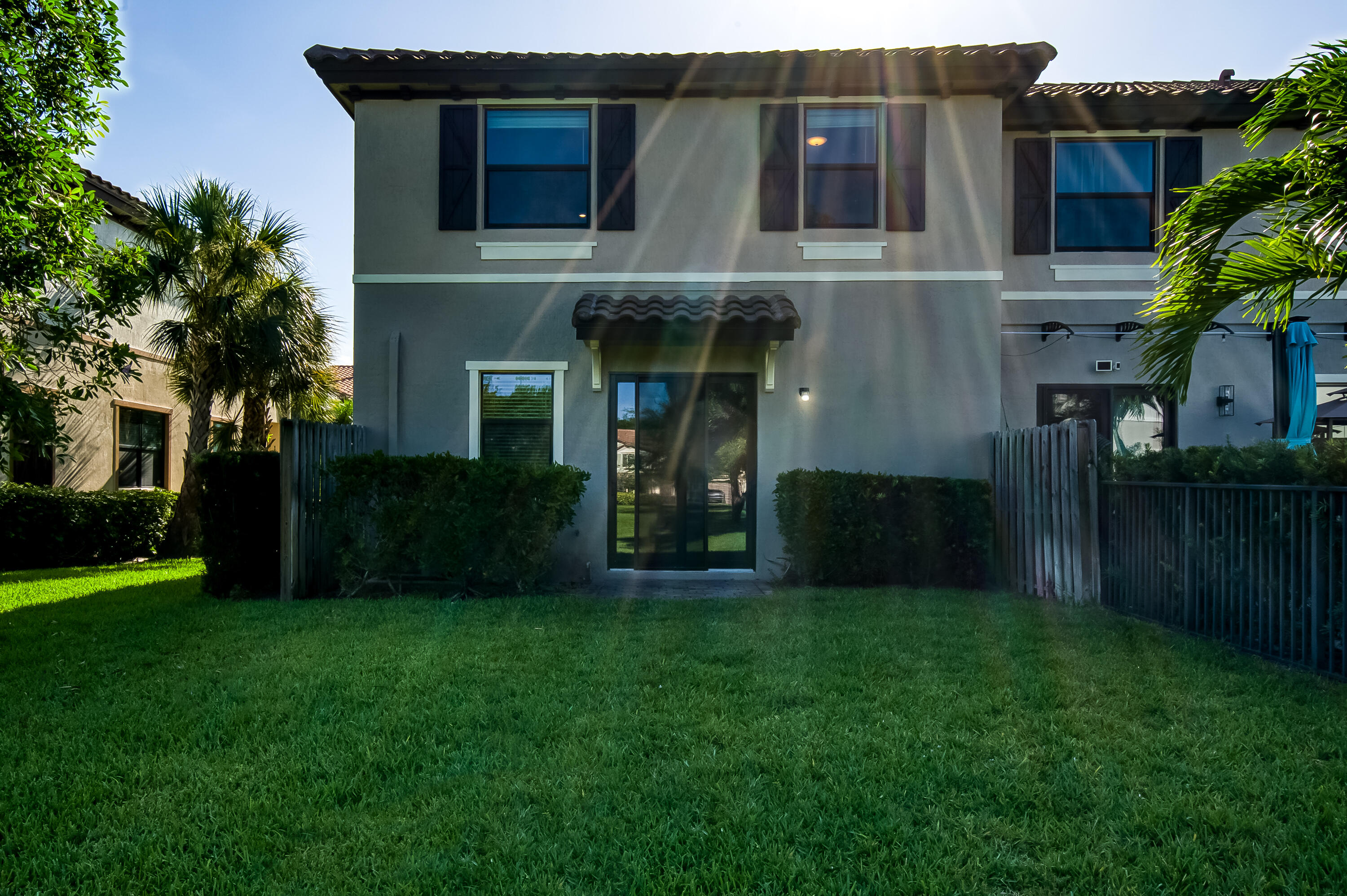 FLAVOR PICT TOWNHOMES PUD REPLAT - Residential