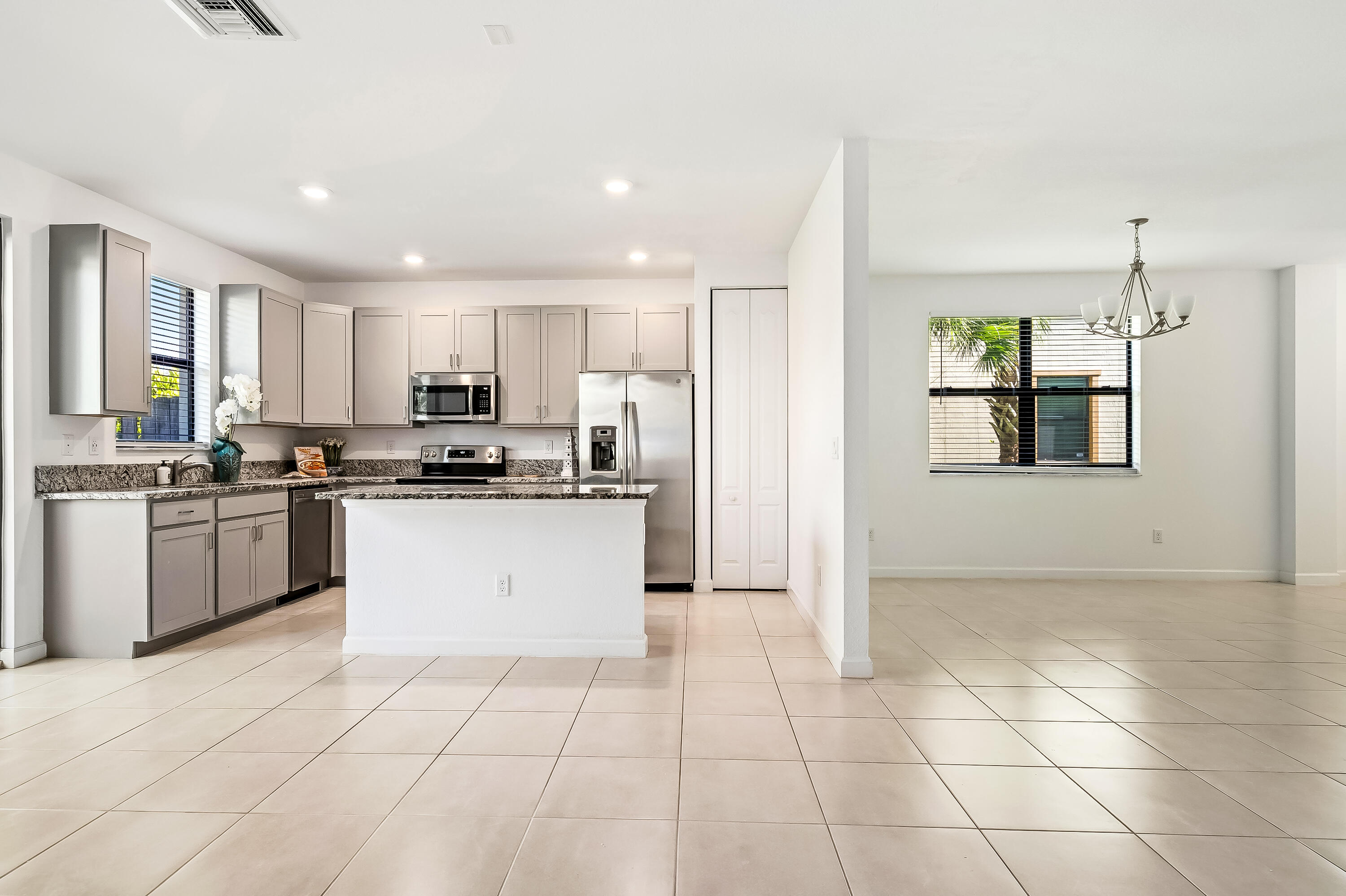 FLAVOR PICT TOWNHOMES PUD REPLAT - Residential