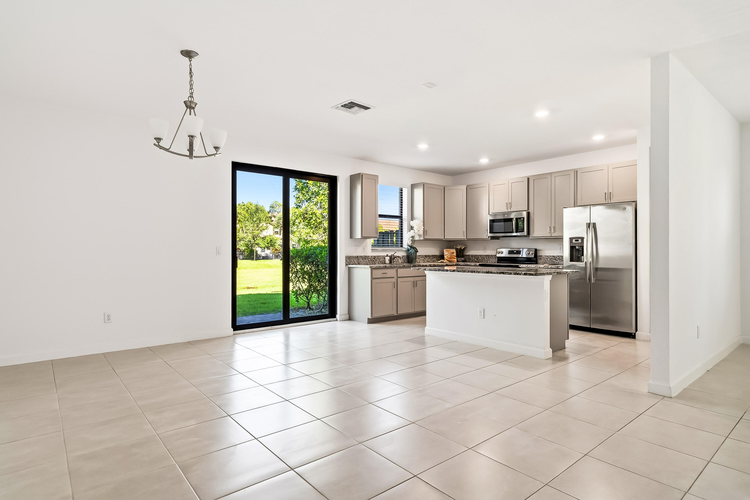 FLAVOR PICT TOWNHOMES PUD REPLAT - Residential