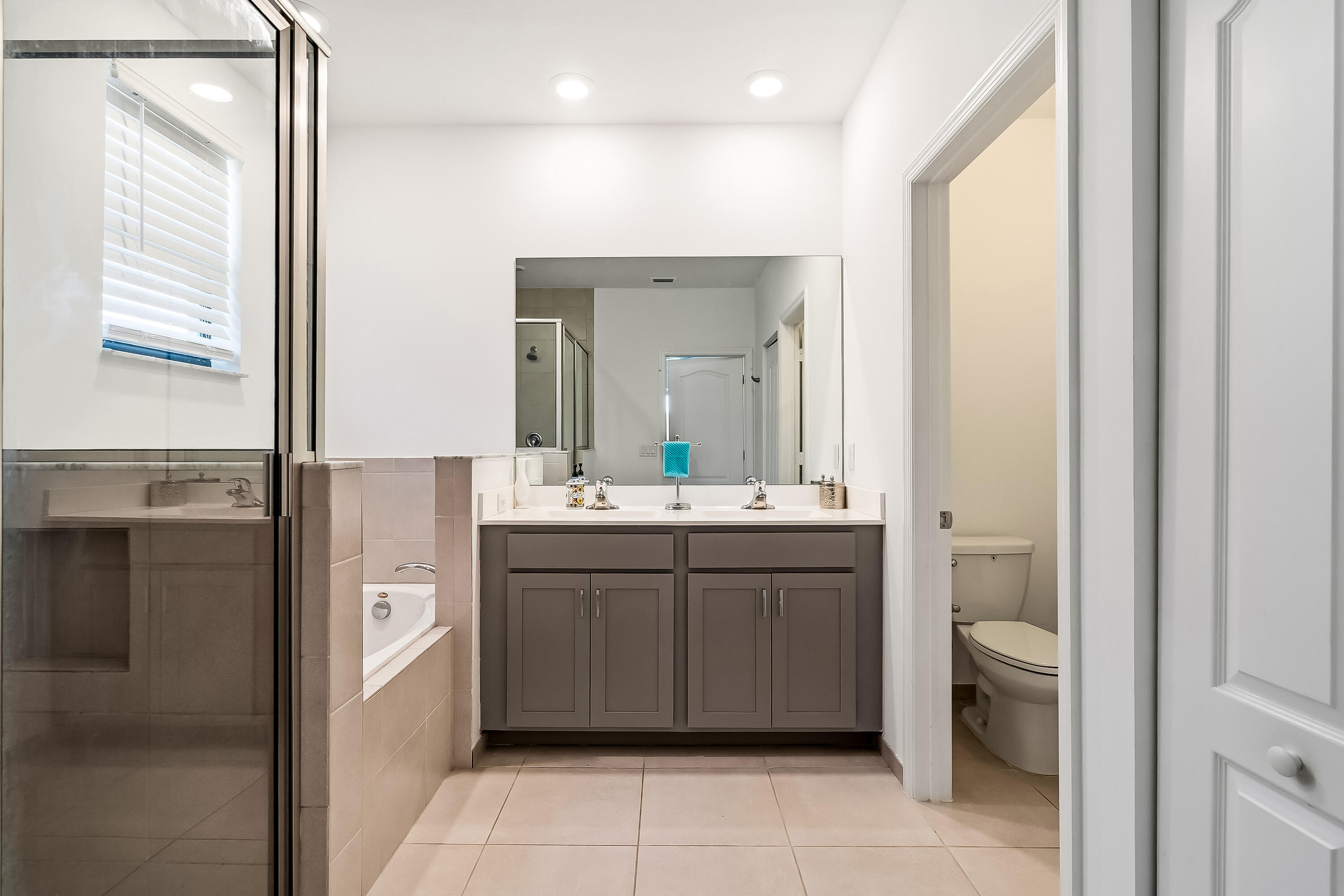 FLAVOR PICT TOWNHOMES PUD REPLAT - Residential
