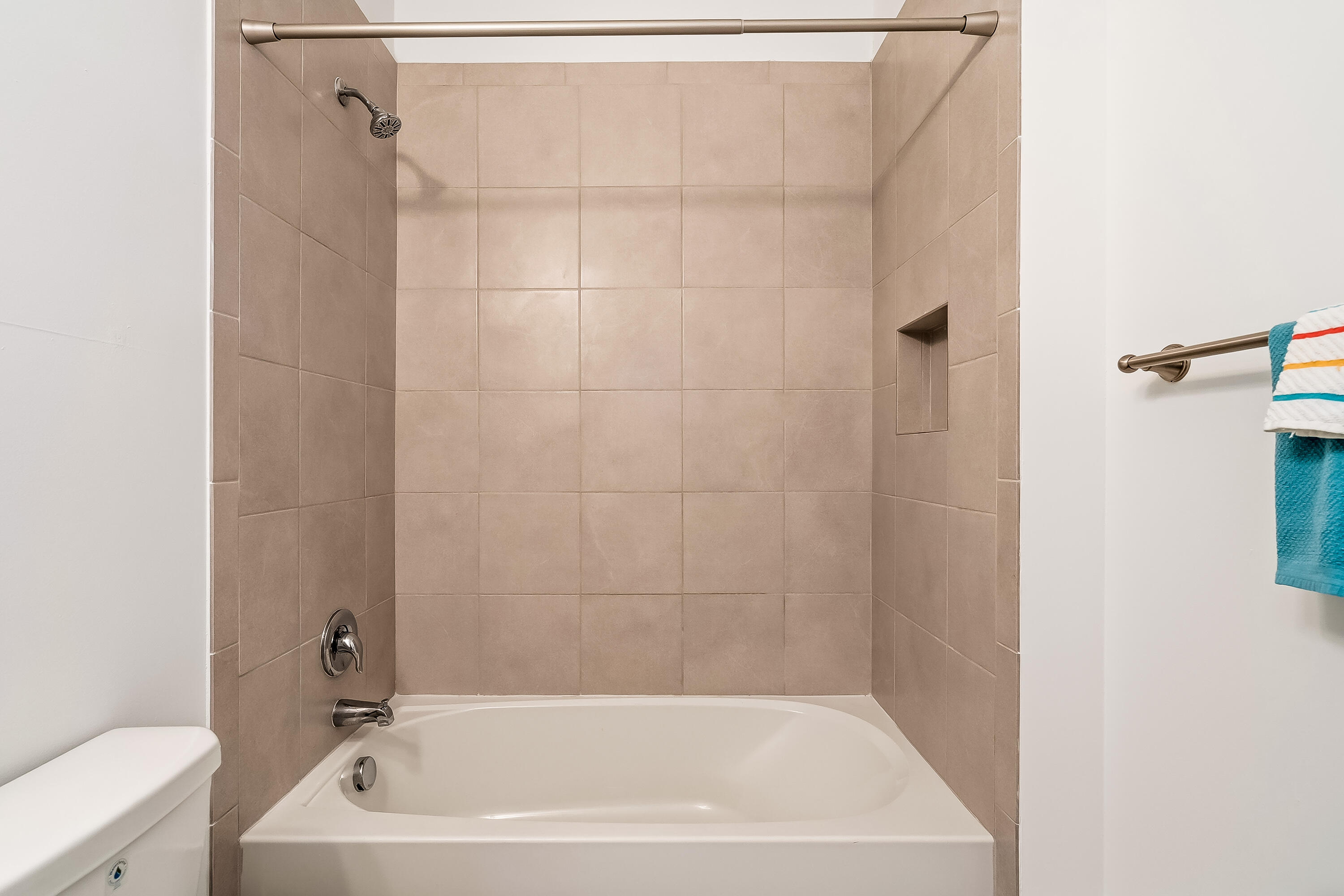 FLAVOR PICT TOWNHOMES PUD REPLAT - Residential