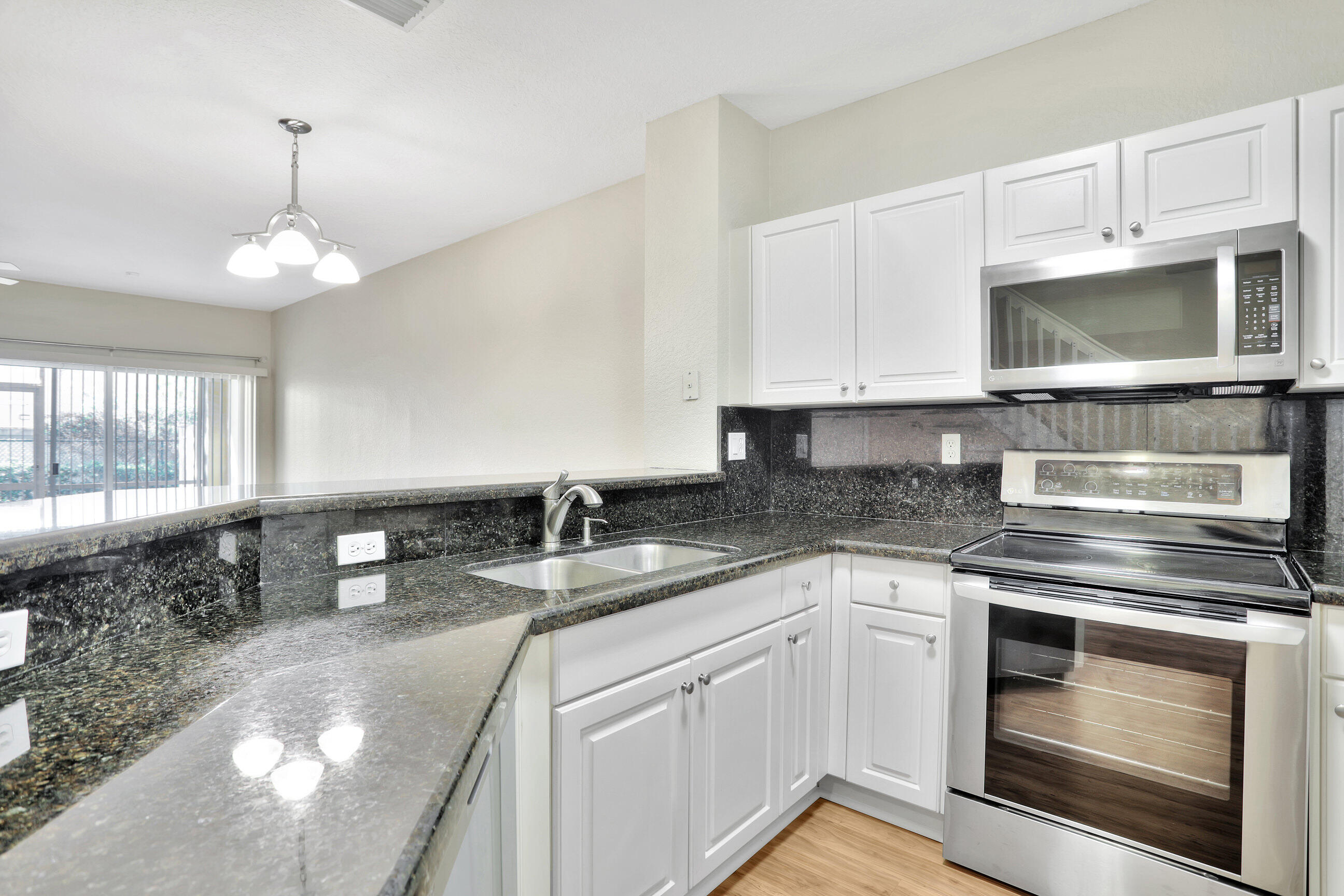 CATALINA PLACE - Residential Lease