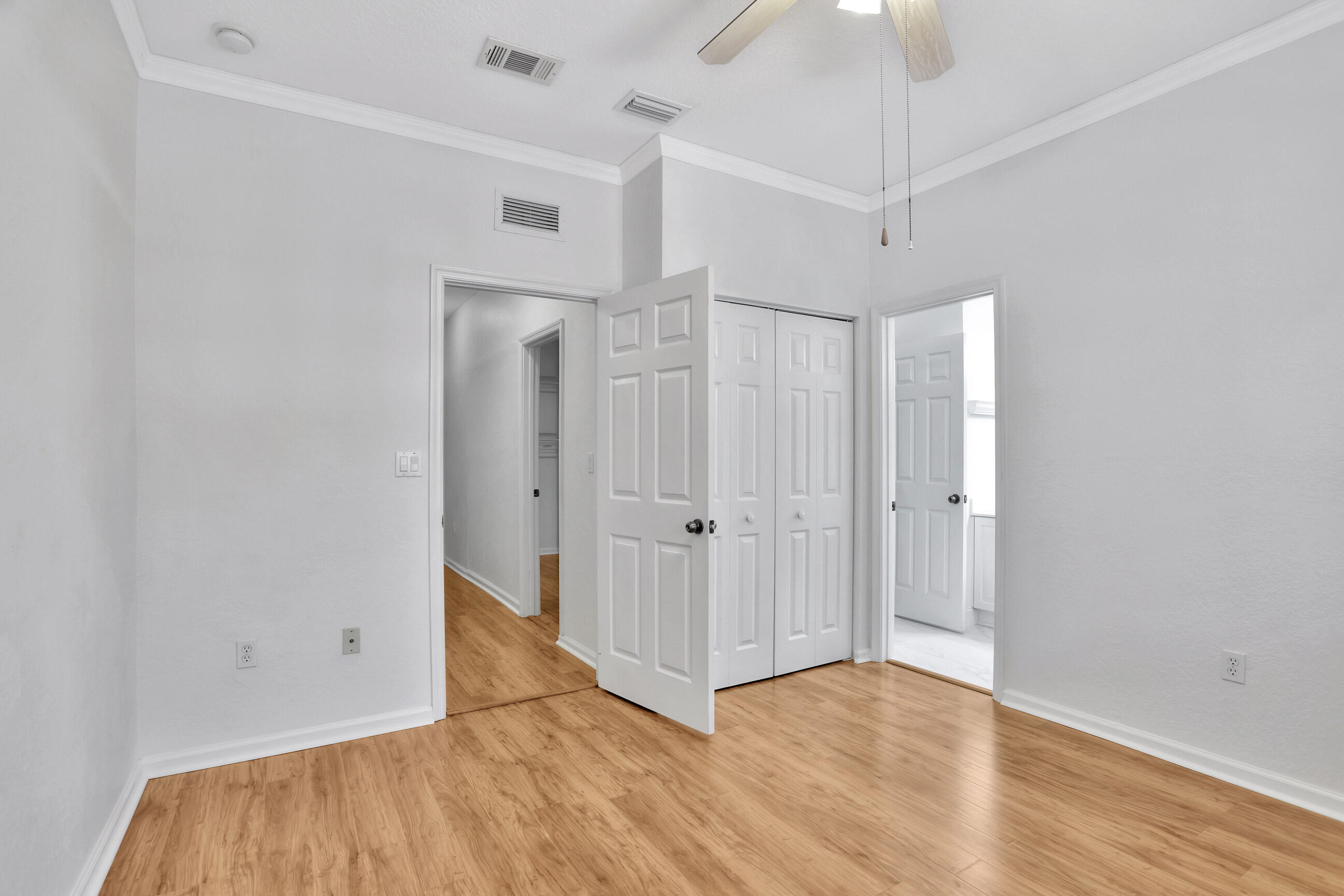 CATALINA PLACE - Residential Lease