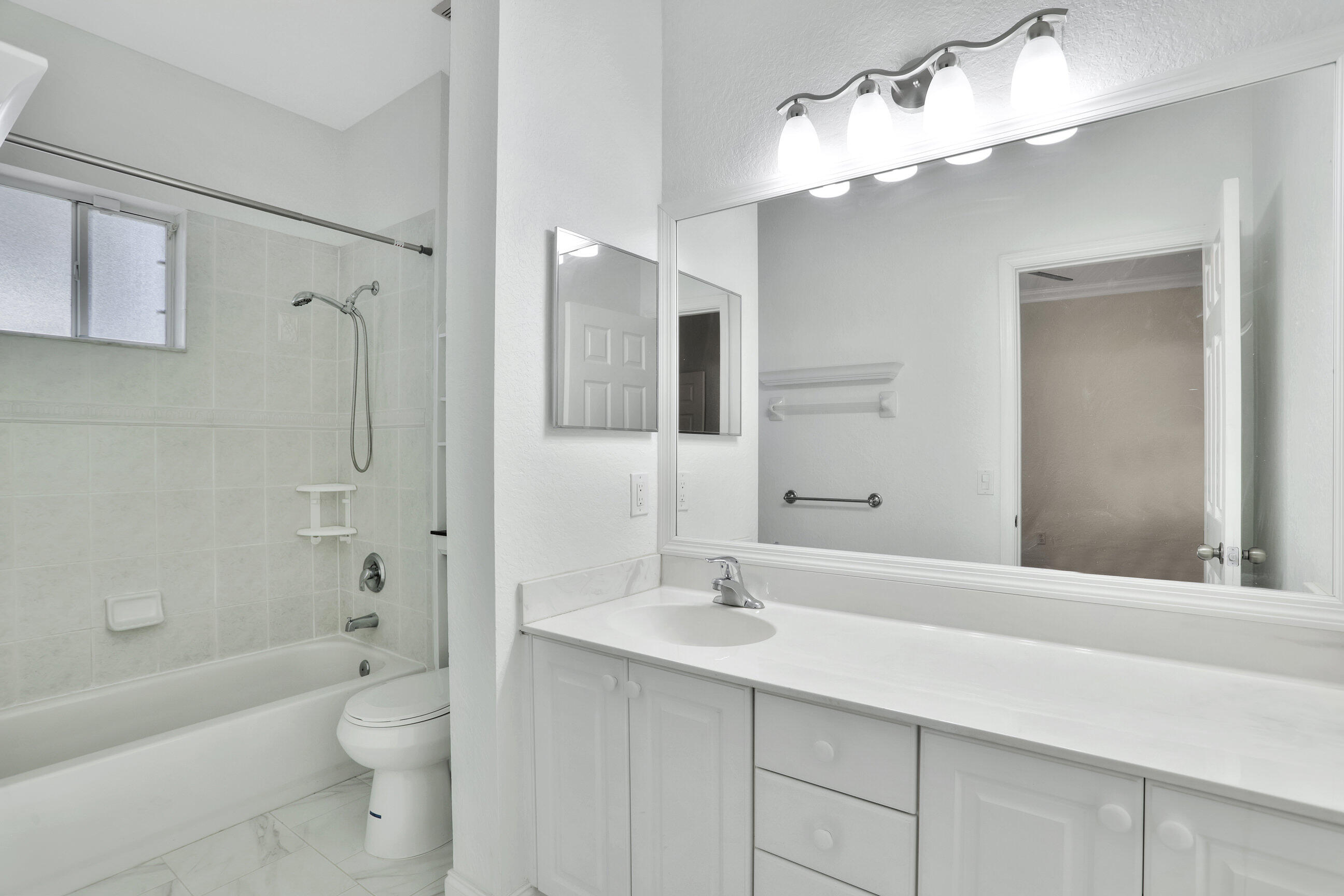 CATALINA PLACE - Residential Lease