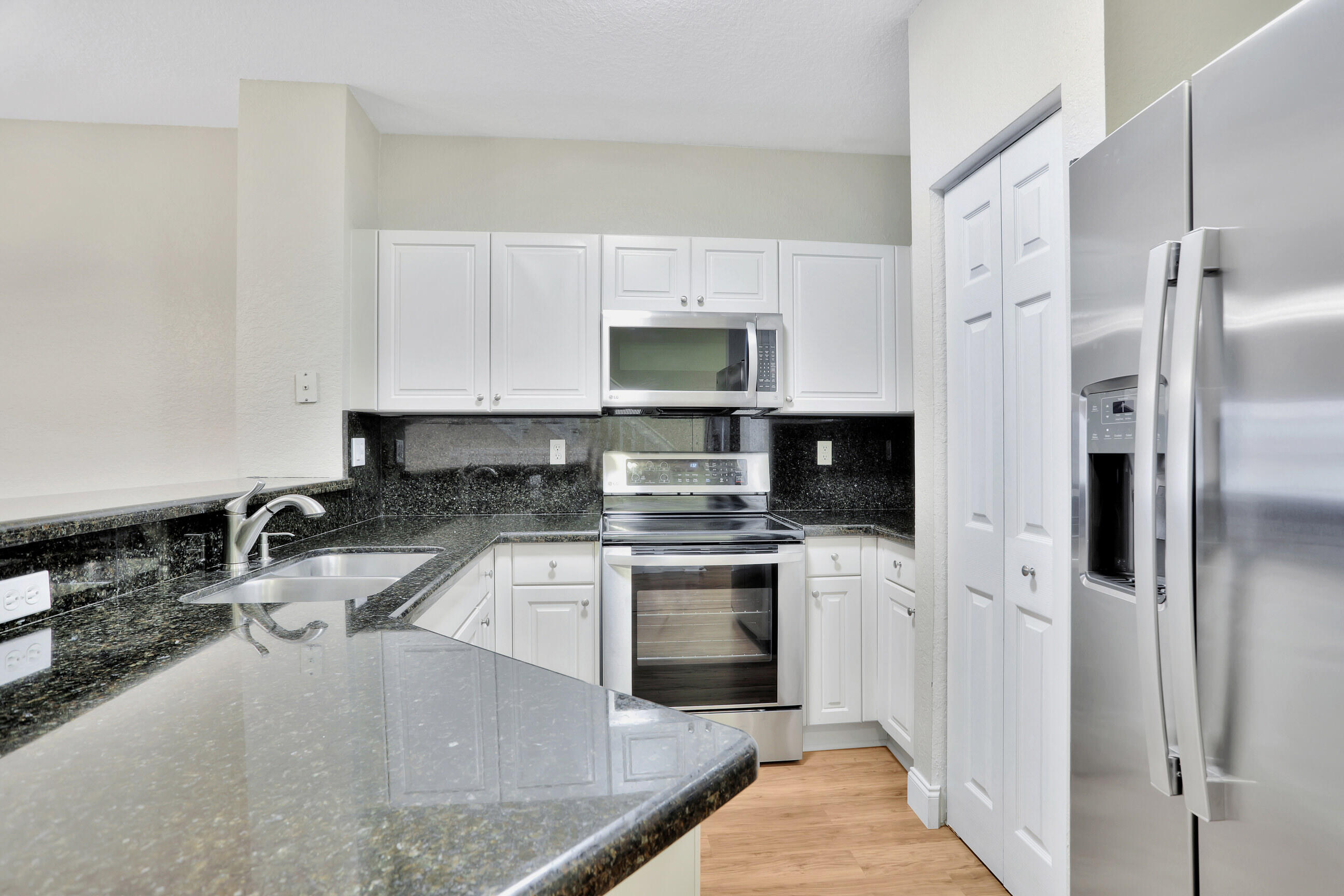 CATALINA PLACE - Residential Lease