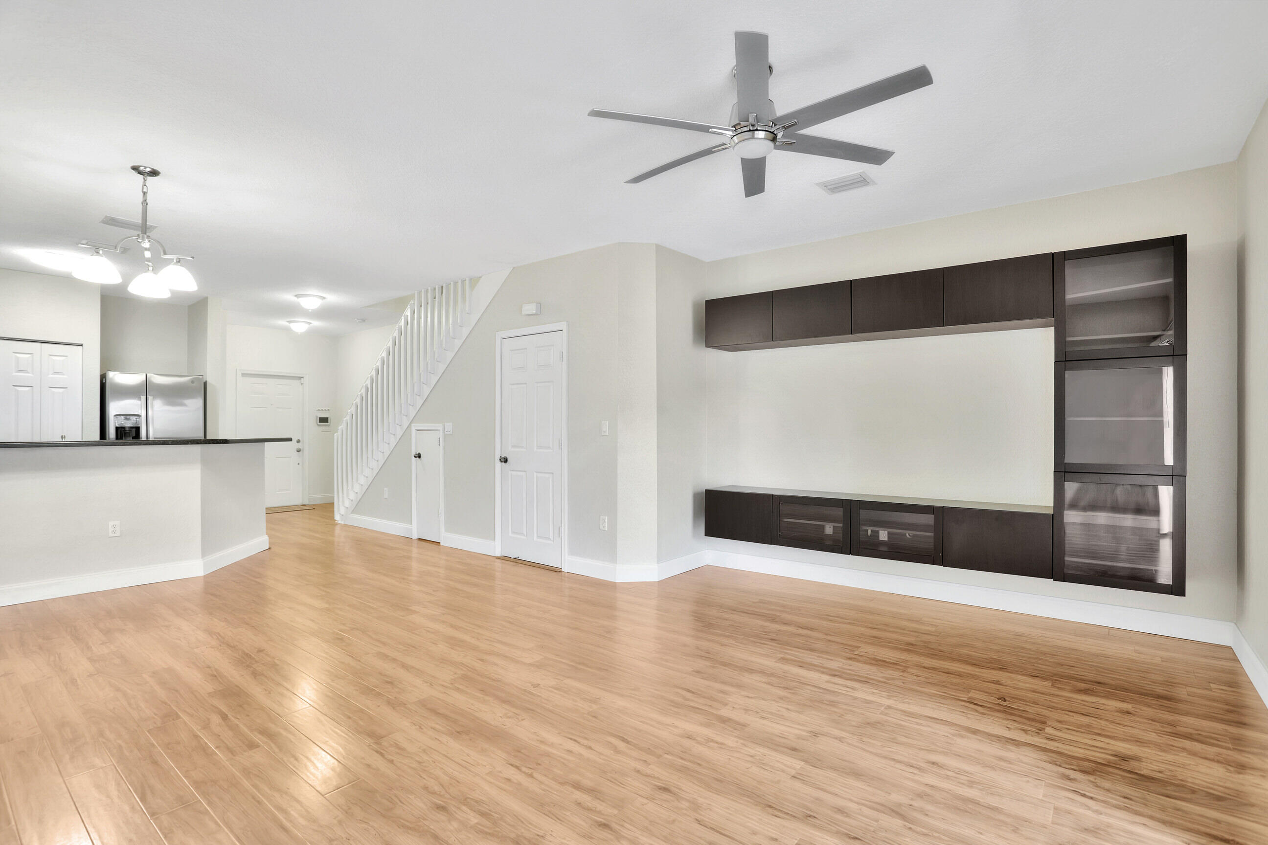 CATALINA PLACE - Residential Lease
