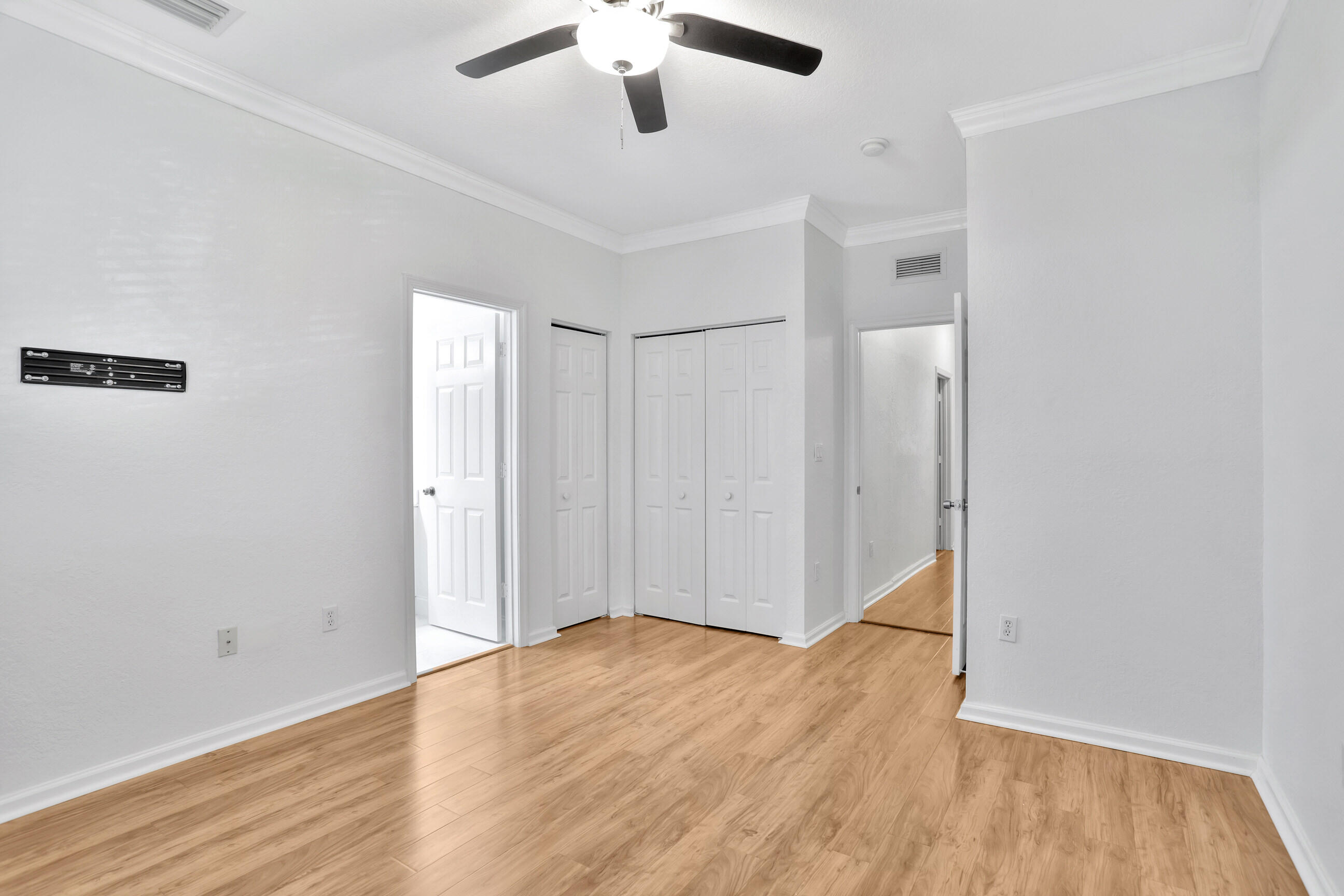 CATALINA PLACE - Residential Lease