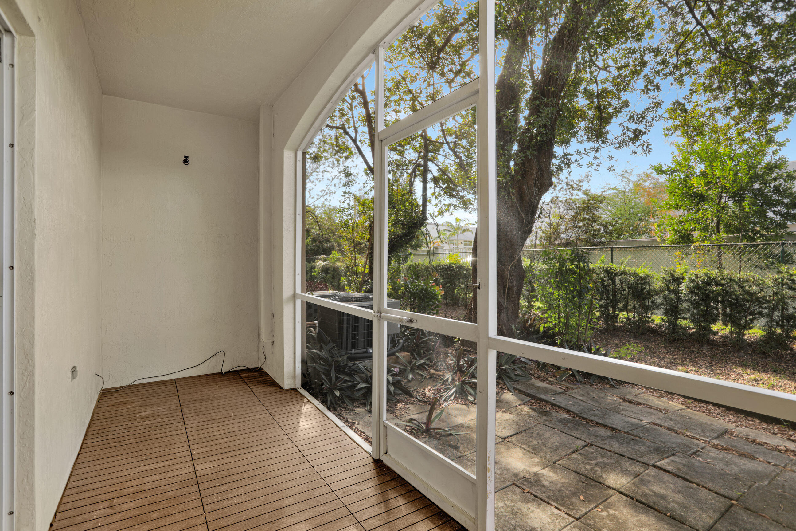 CATALINA PLACE - Residential Lease