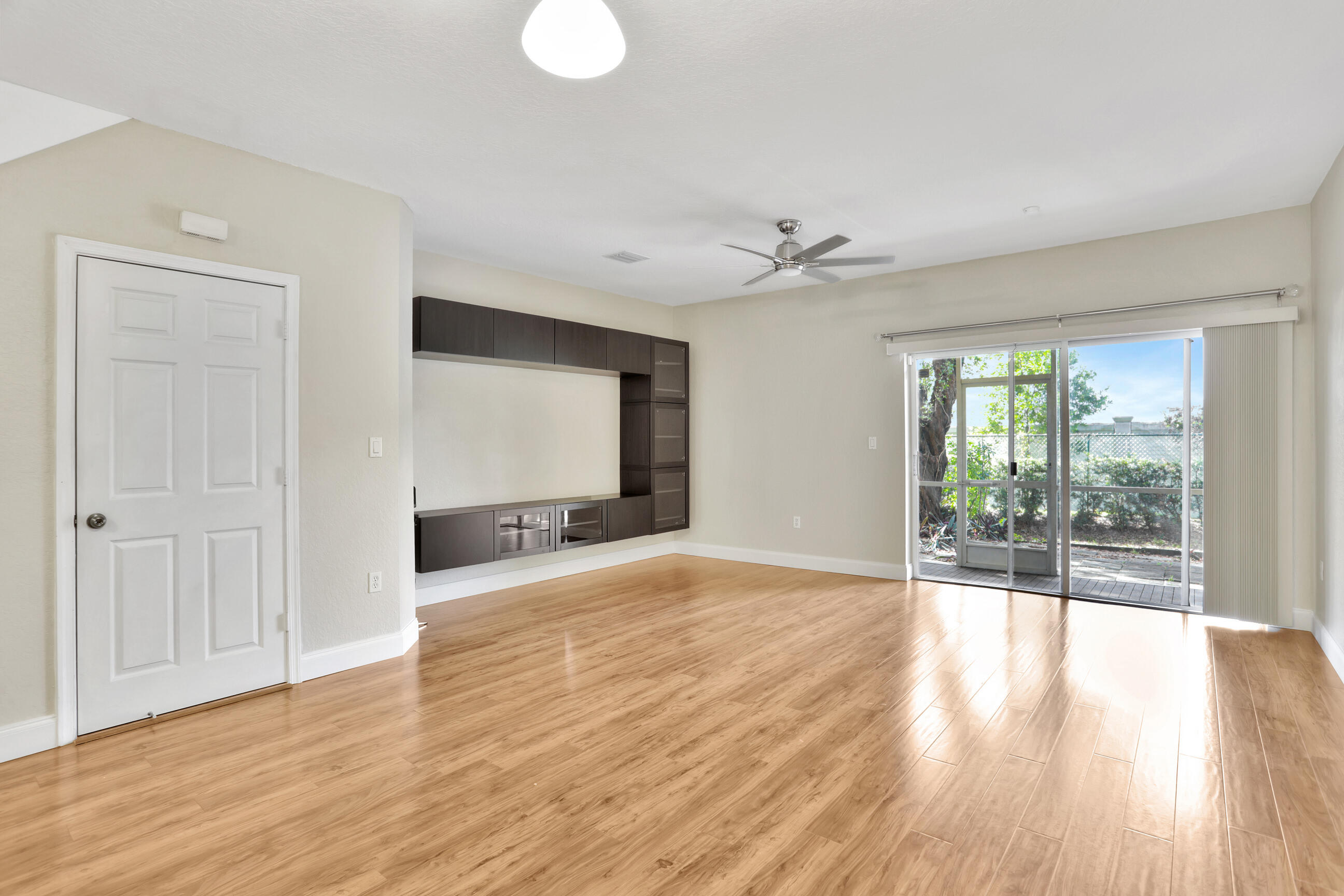 CATALINA PLACE - Residential Lease
