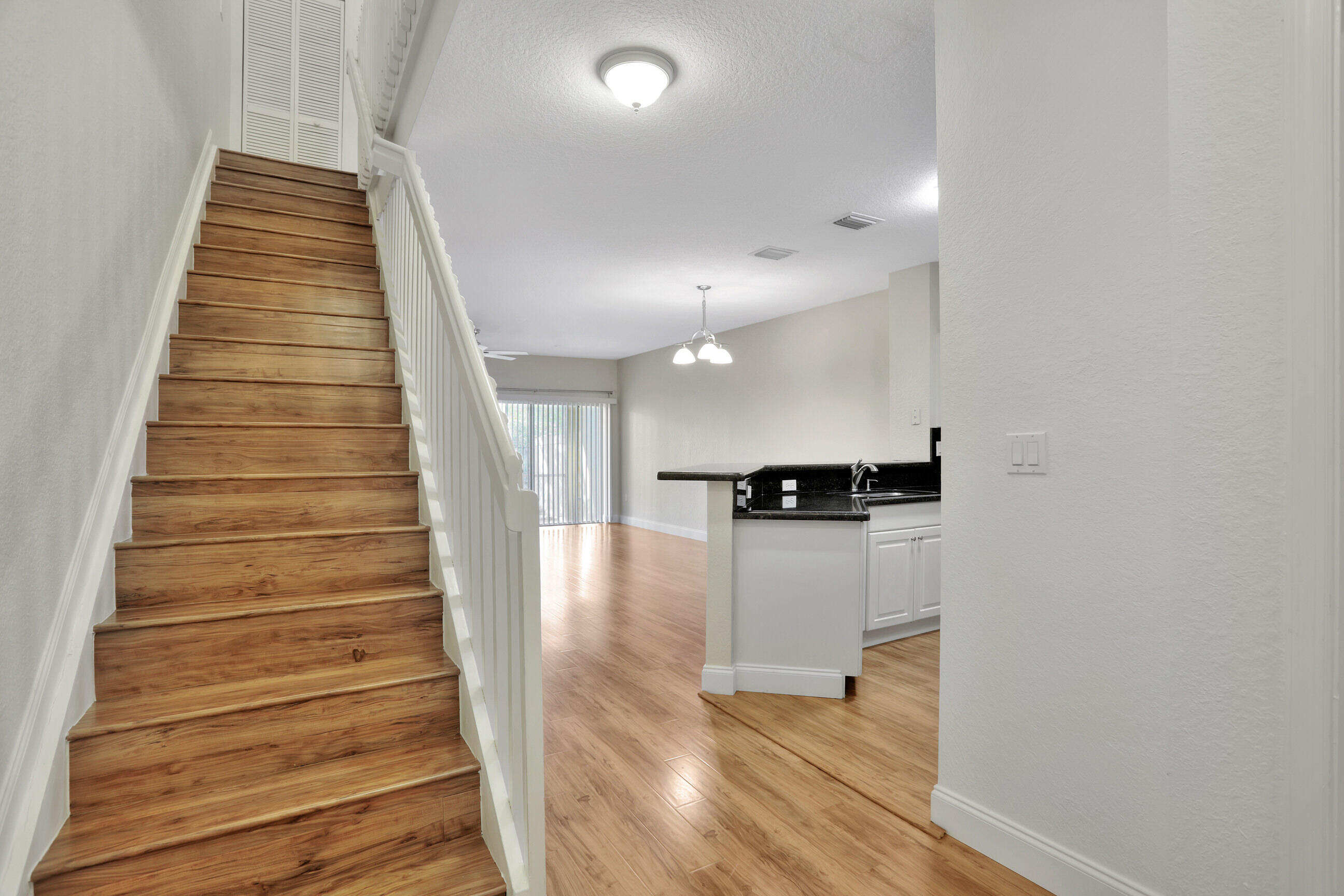 CATALINA PLACE - Residential Lease