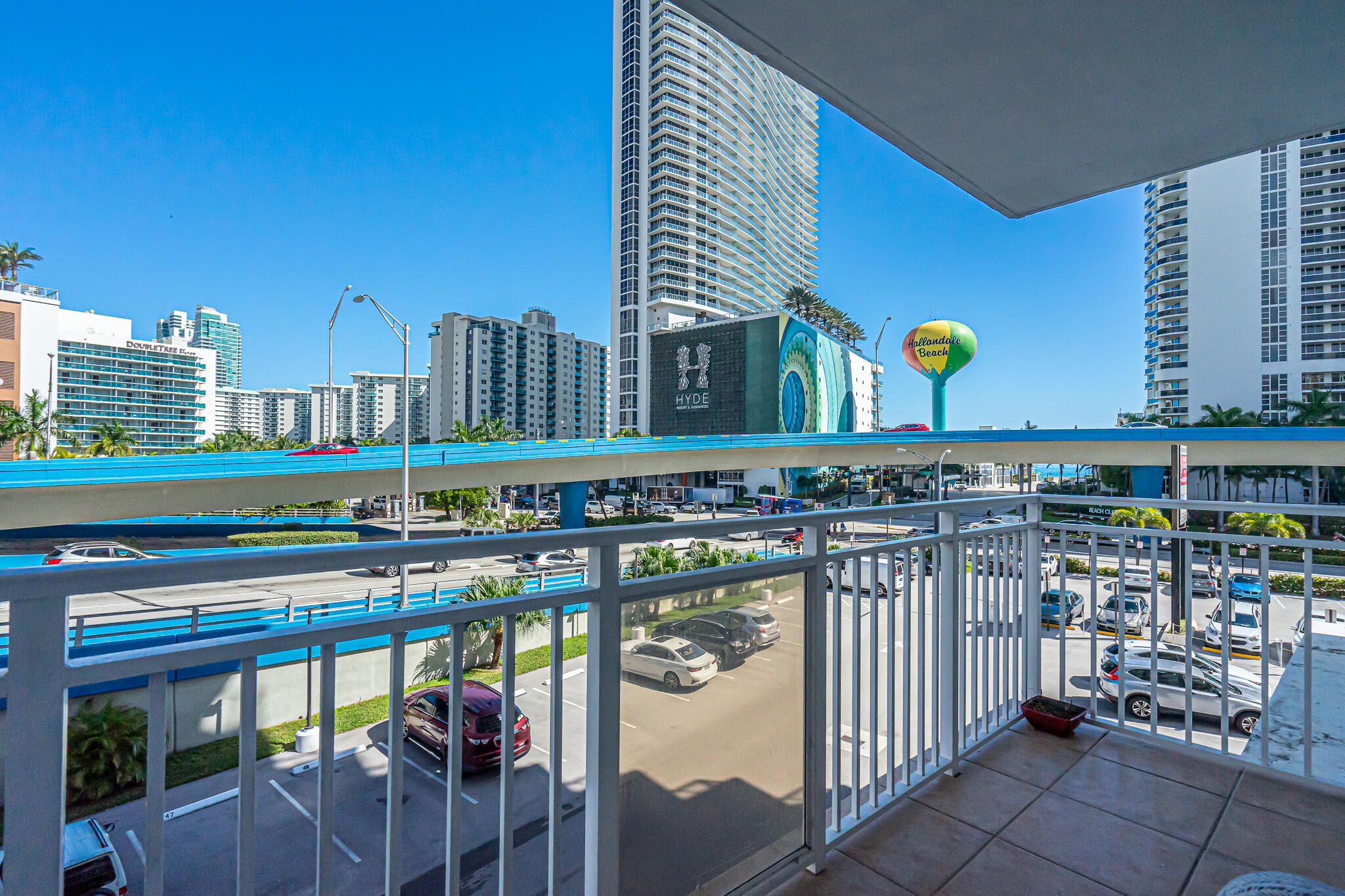 IMPERIAL TOWERS NORTH CONDO - Residential Lease