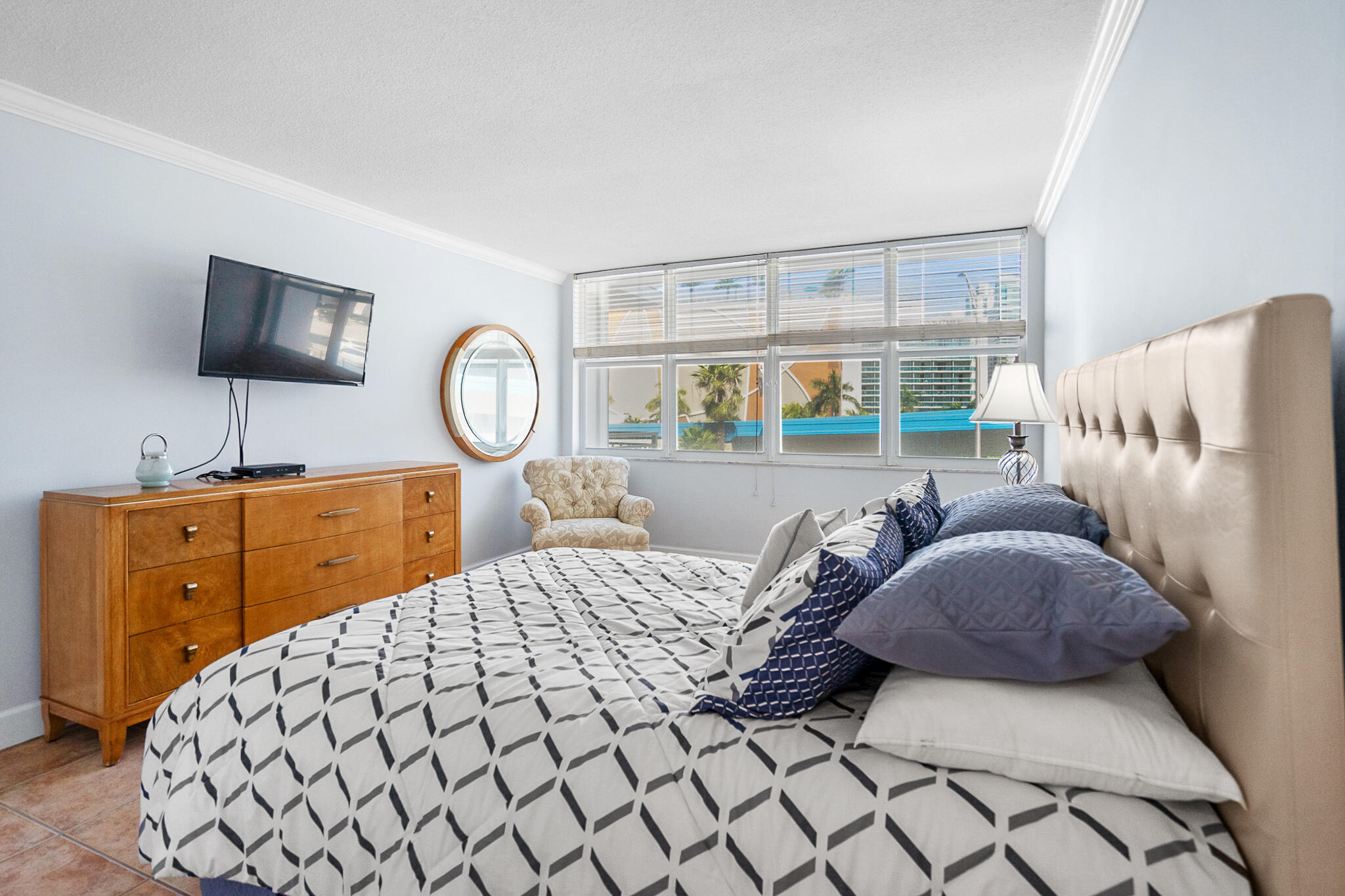 IMPERIAL TOWERS NORTH CONDO - Residential Lease