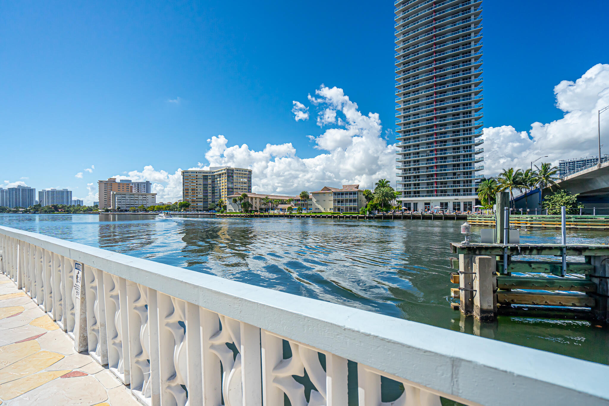 IMPERIAL TOWERS NORTH CONDO - Residential Lease