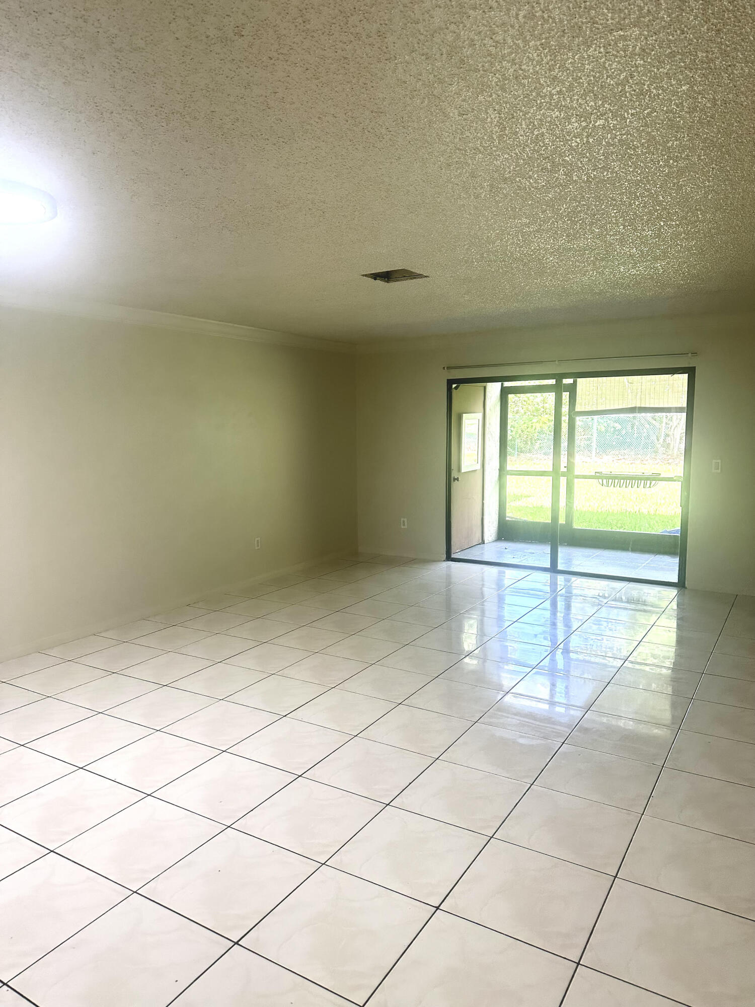 TRAILS AT ROYAL PALM BEACH CONDO - Residential