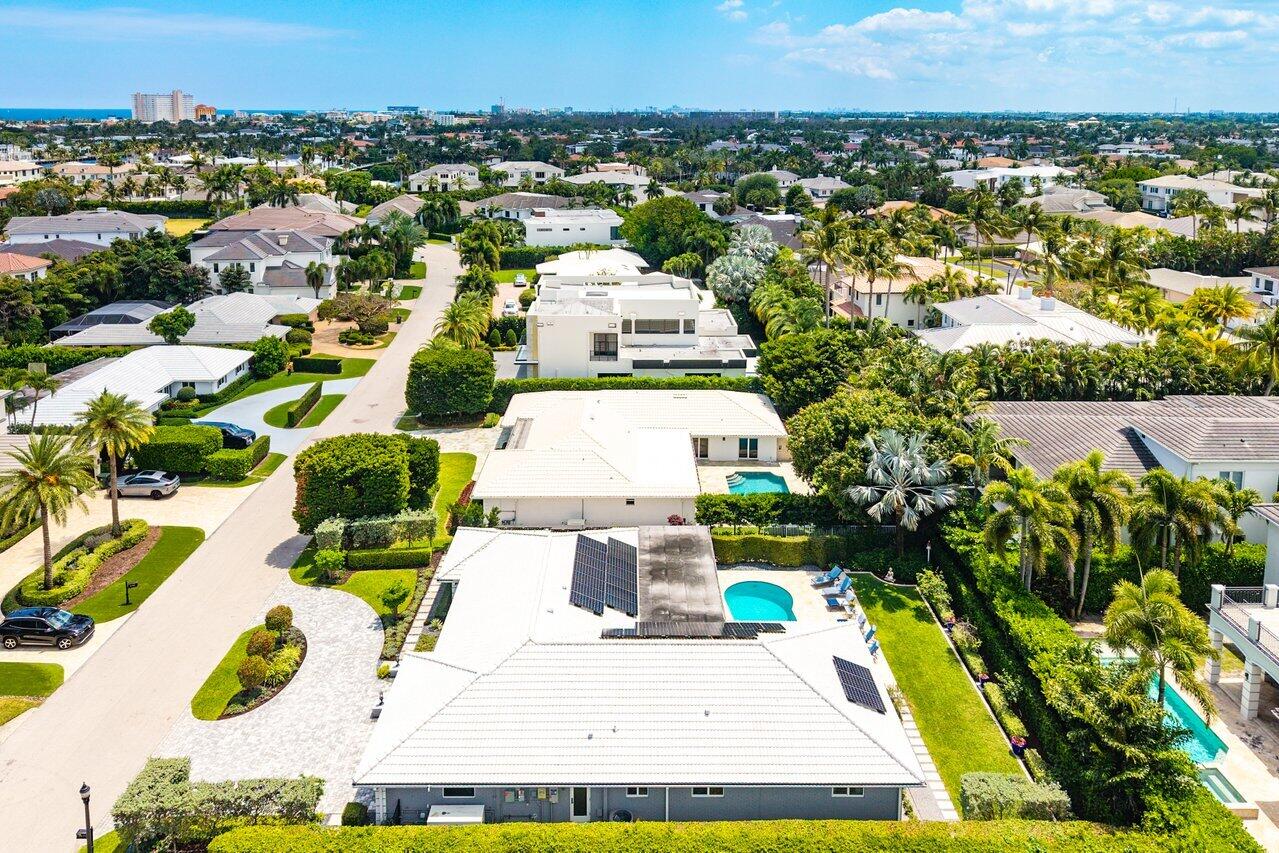 ROYAL PALM YACHT & COUNTRY CLUB - Residential