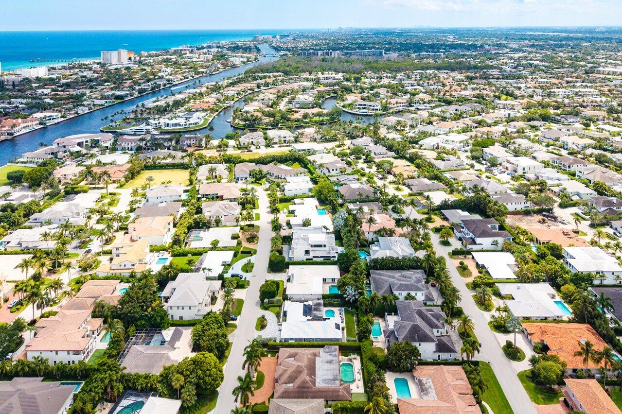 ROYAL PALM YACHT & COUNTRY CLUB - Residential