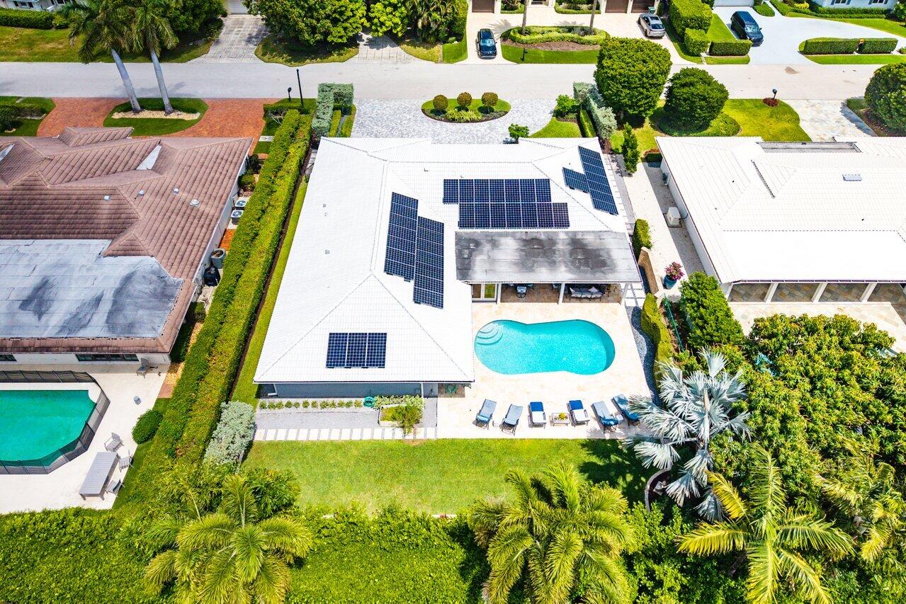 ROYAL PALM YACHT & COUNTRY CLUB - Residential