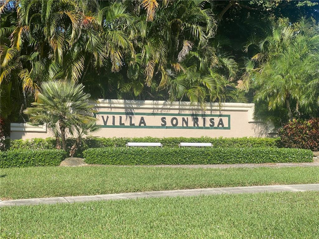 Villa Sonrisa - Residential
