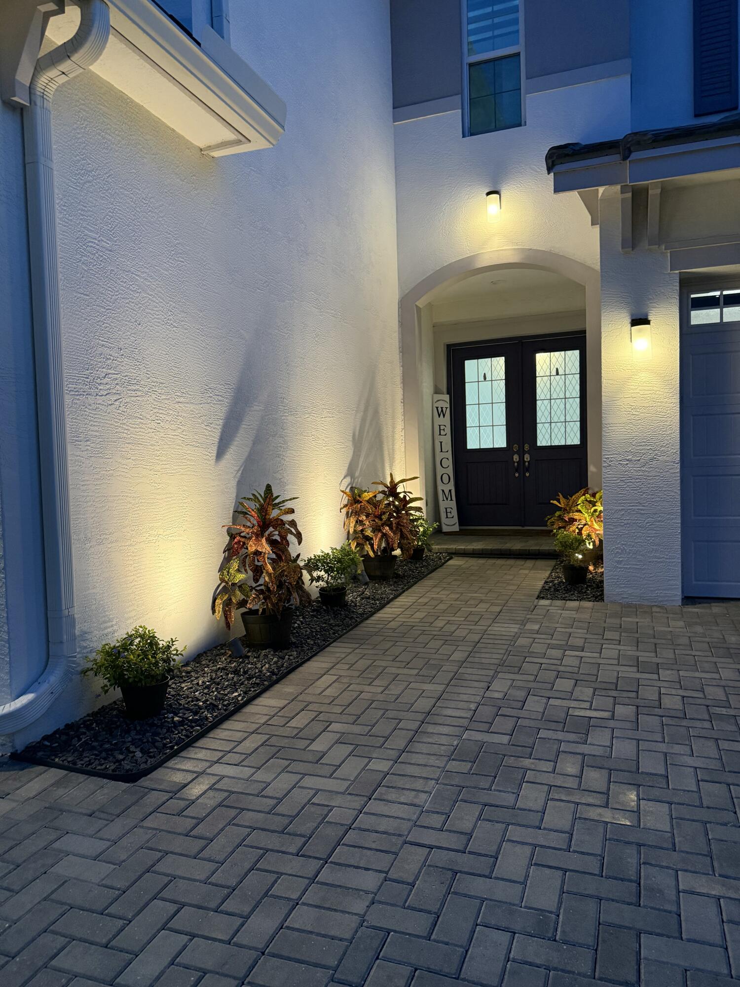GROVES OF WESTLAKE - Residential