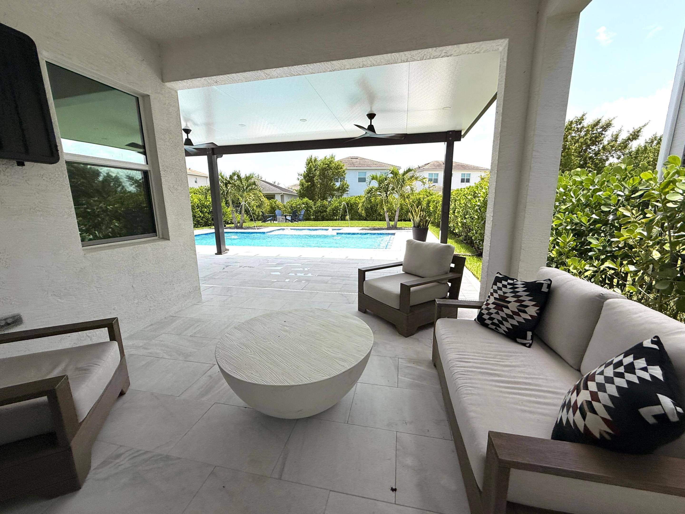 GROVES OF WESTLAKE - Residential