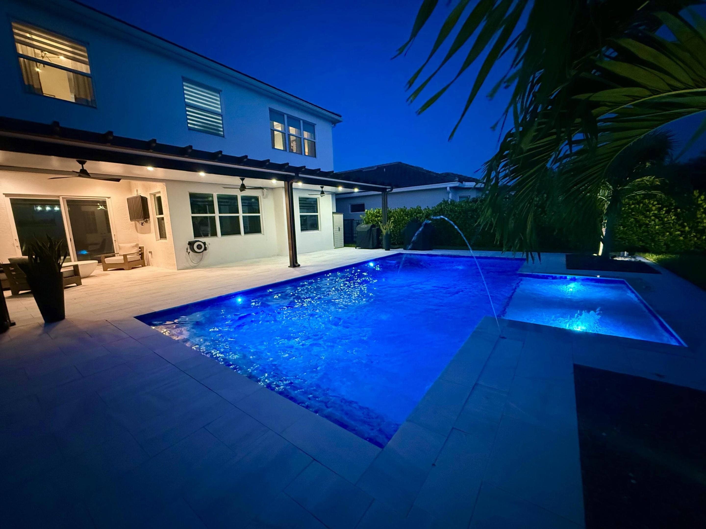 GROVES OF WESTLAKE - Residential