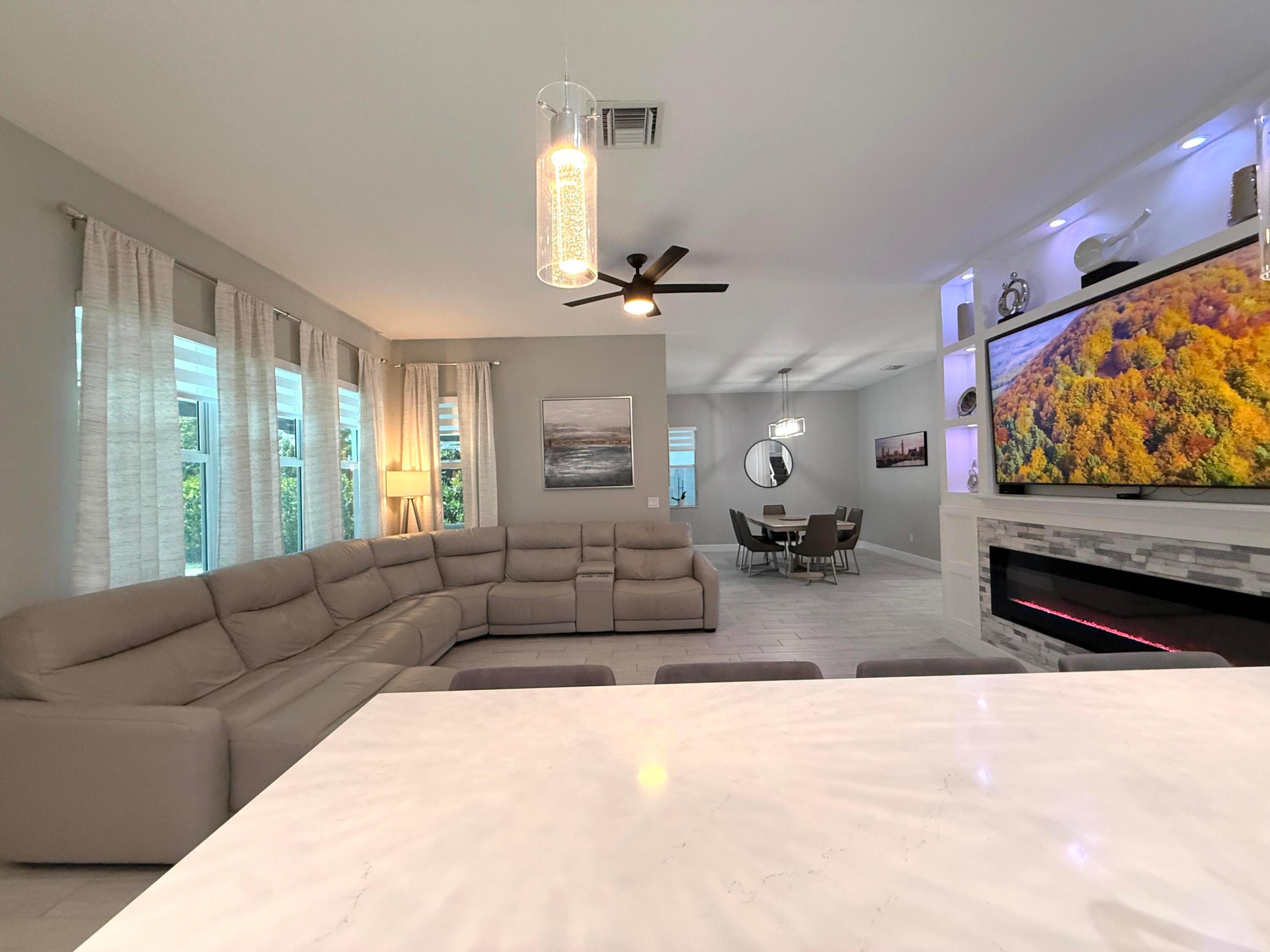 GROVES OF WESTLAKE - Residential