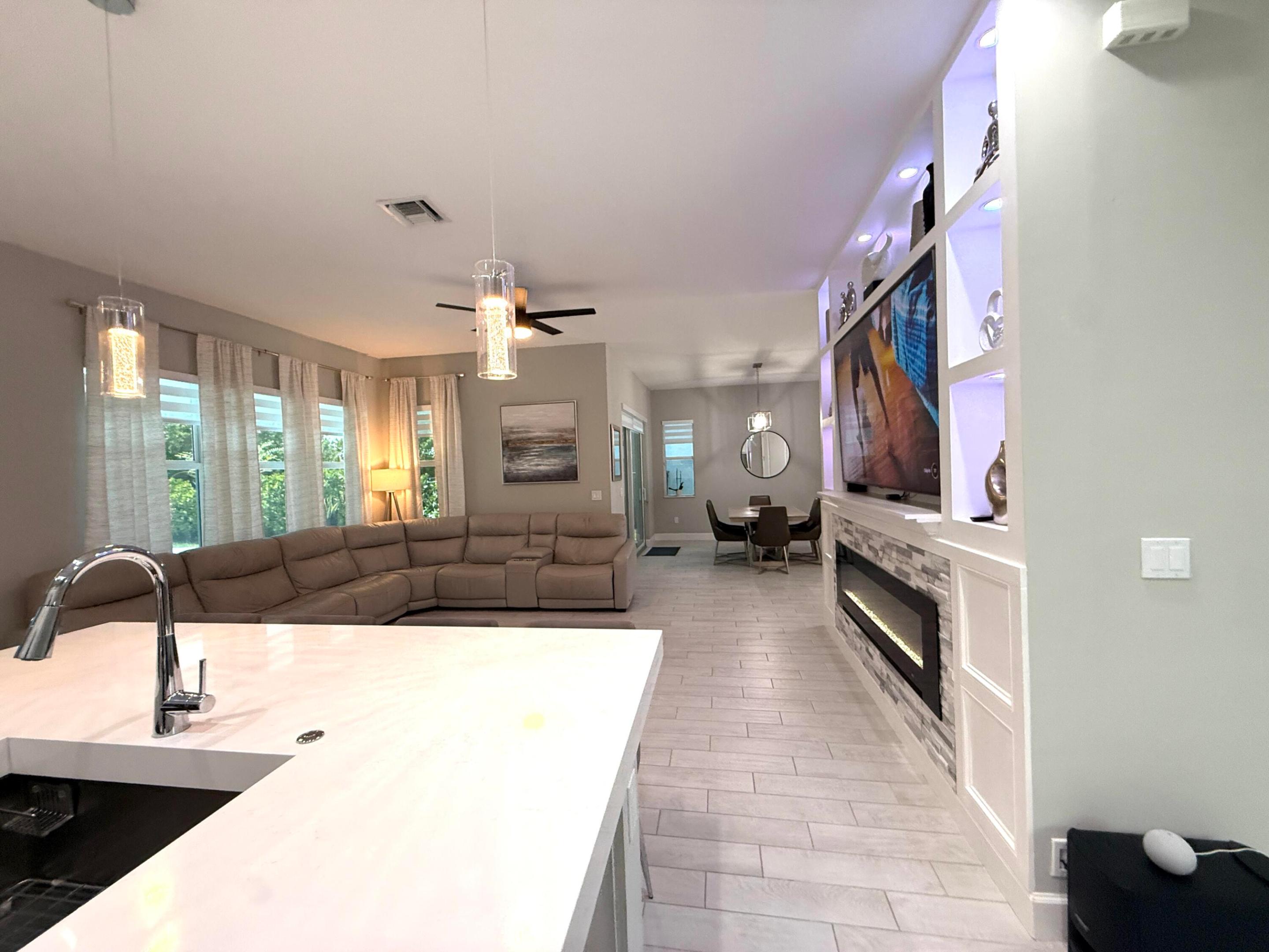 GROVES OF WESTLAKE - Residential