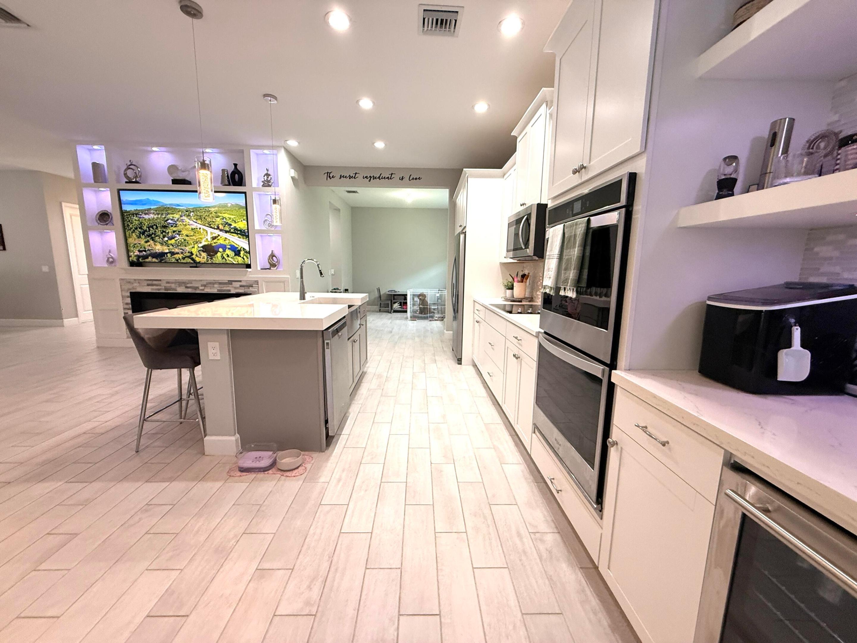GROVES OF WESTLAKE - Residential