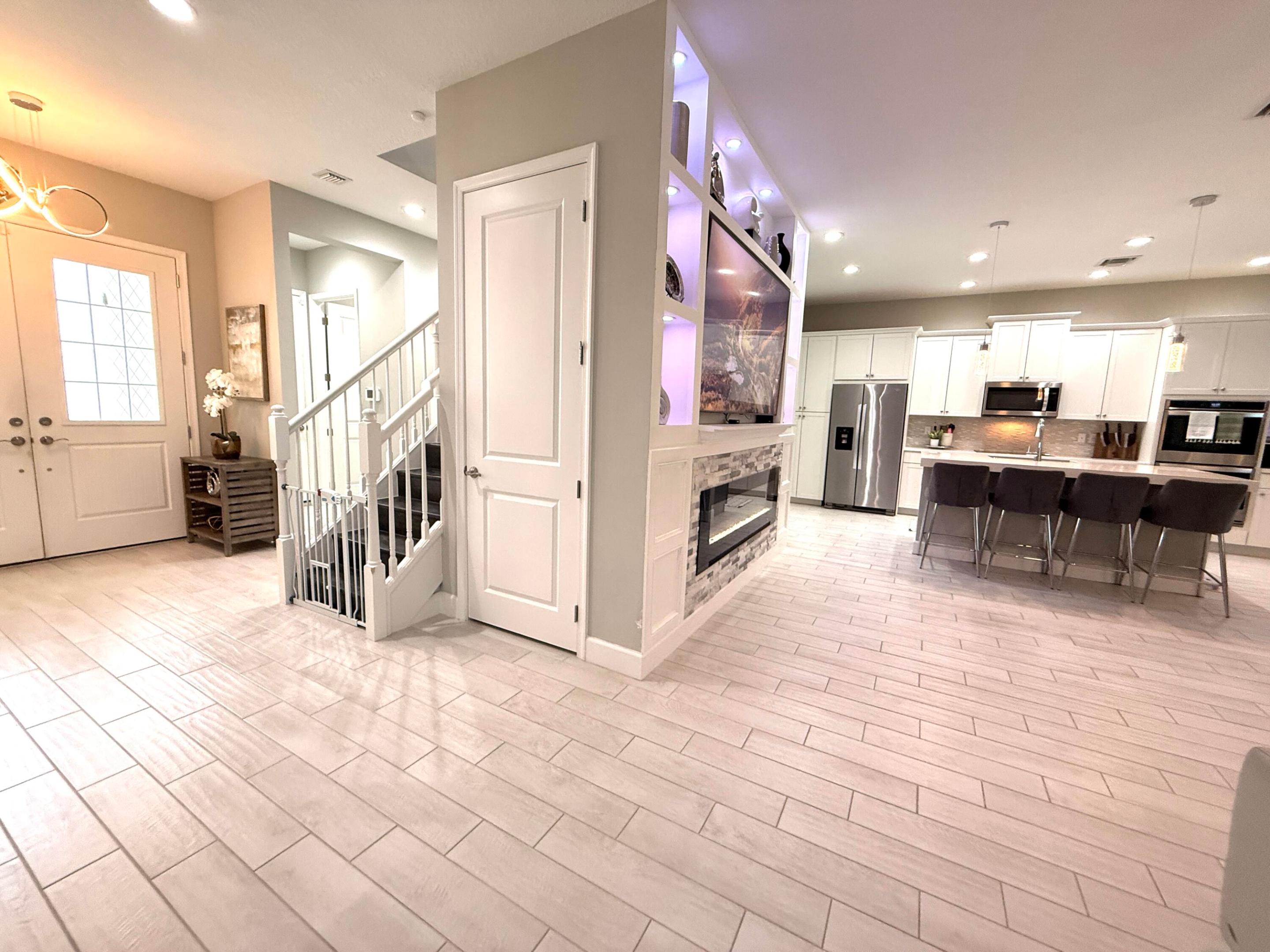 GROVES OF WESTLAKE - Residential