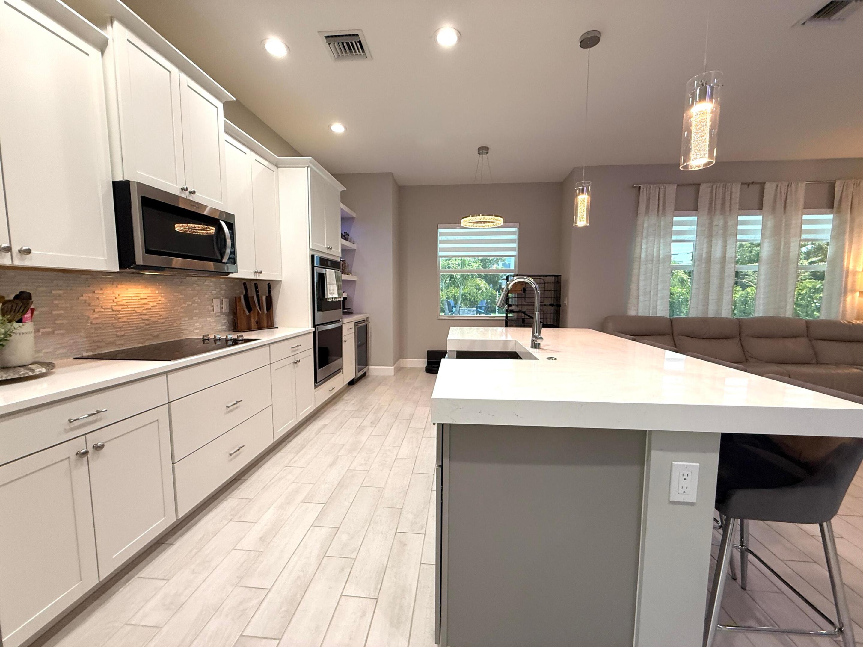 GROVES OF WESTLAKE - Residential