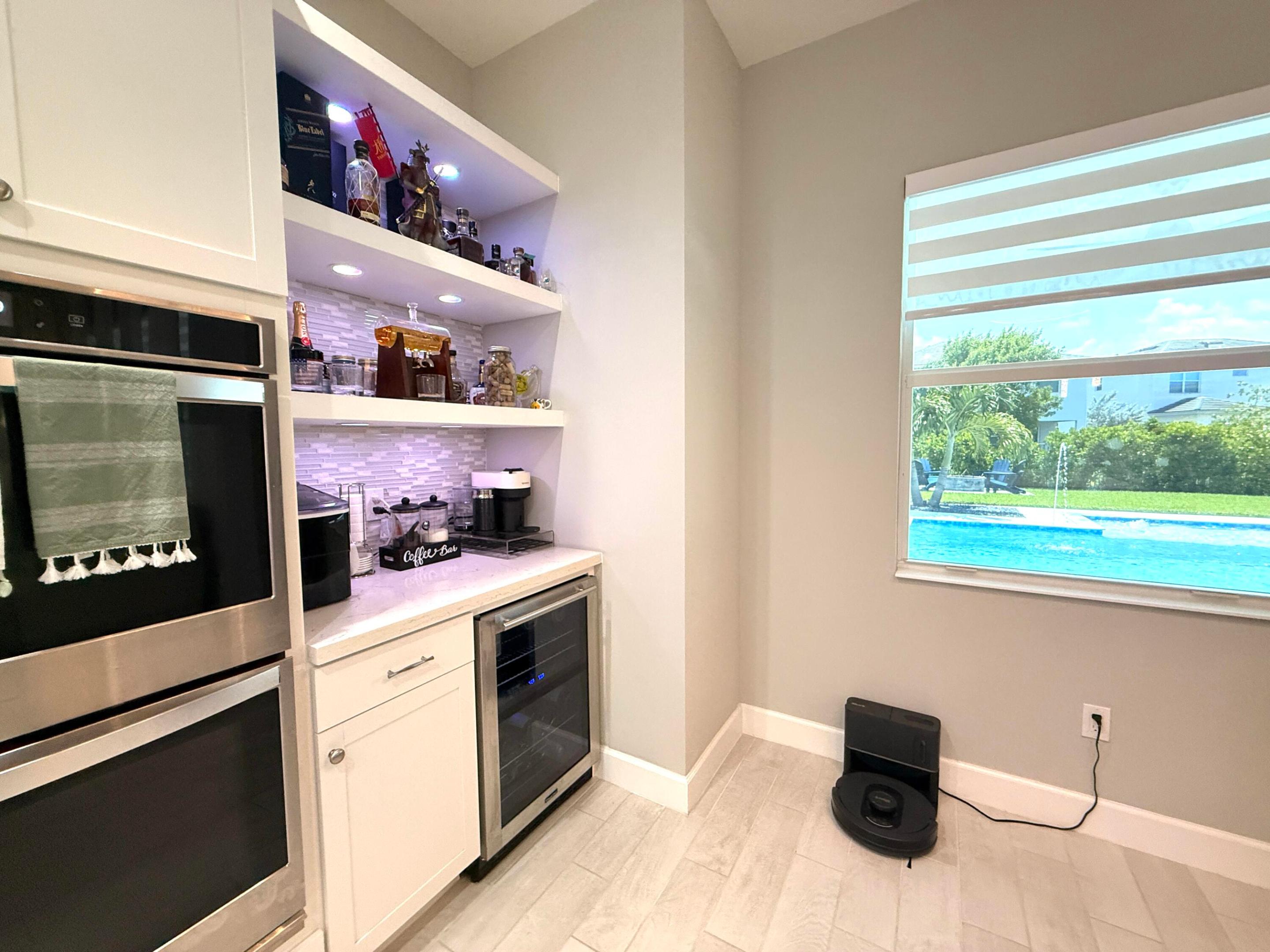 GROVES OF WESTLAKE - Residential