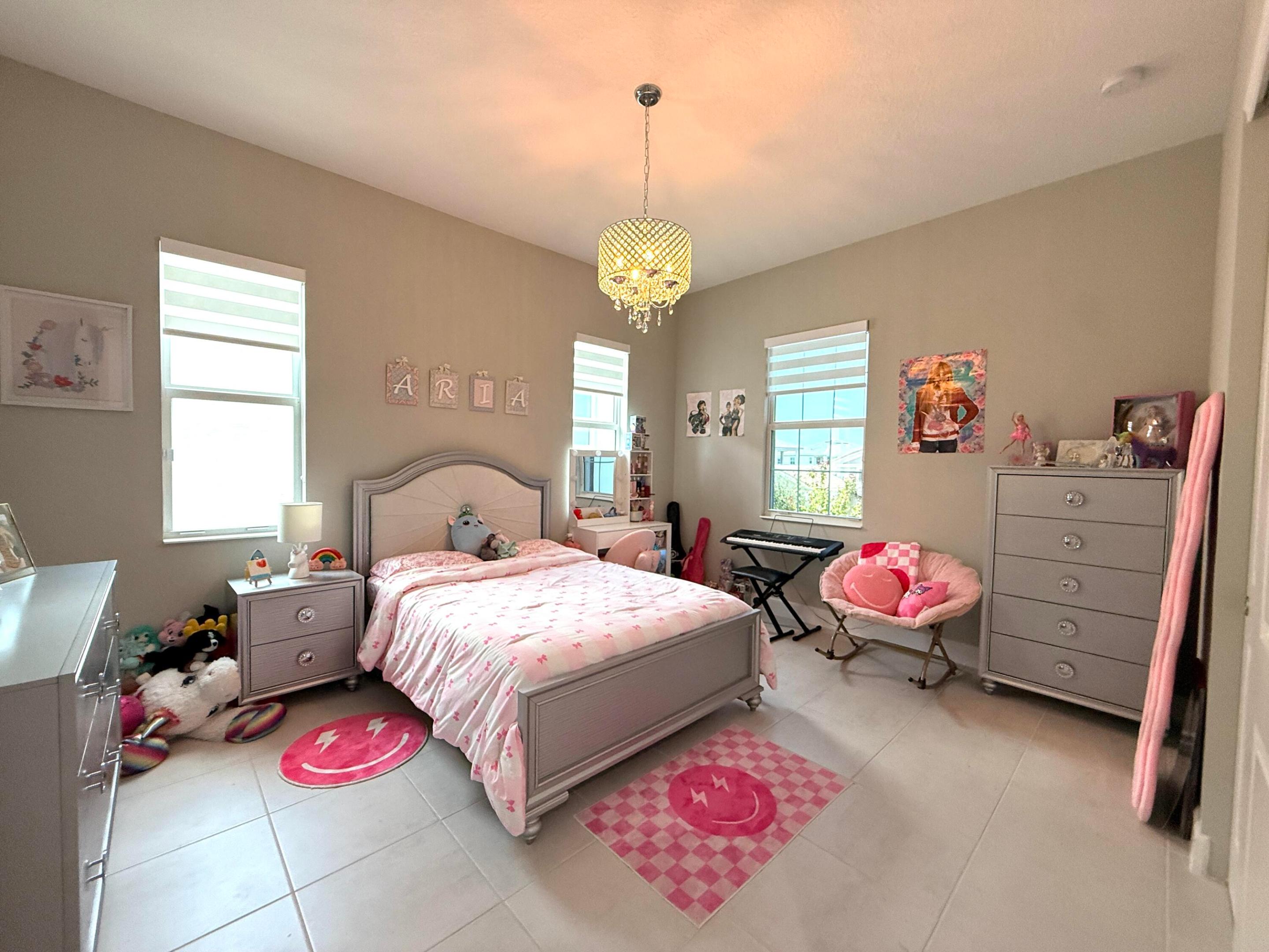 GROVES OF WESTLAKE - Residential