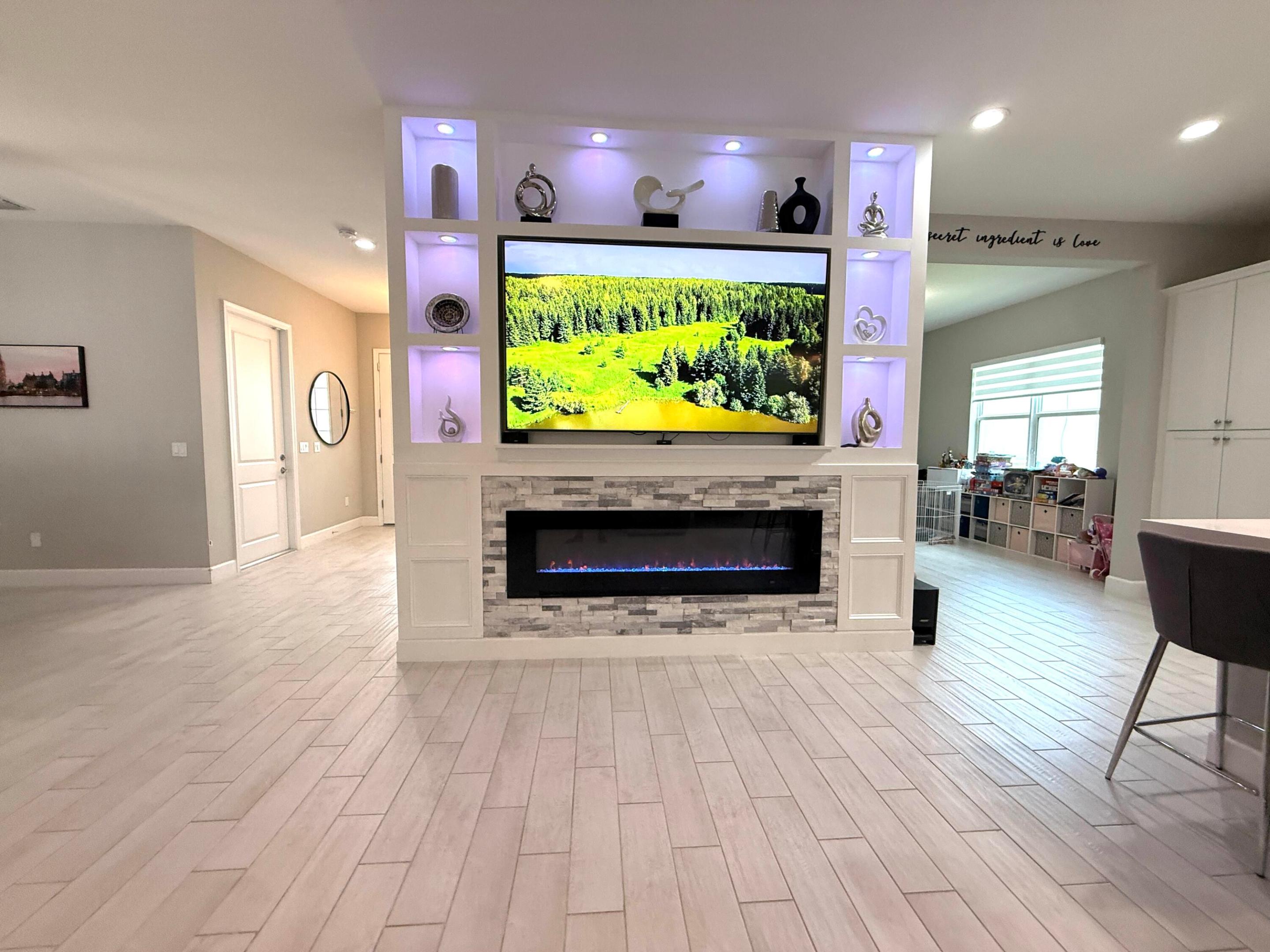 GROVES OF WESTLAKE - Residential