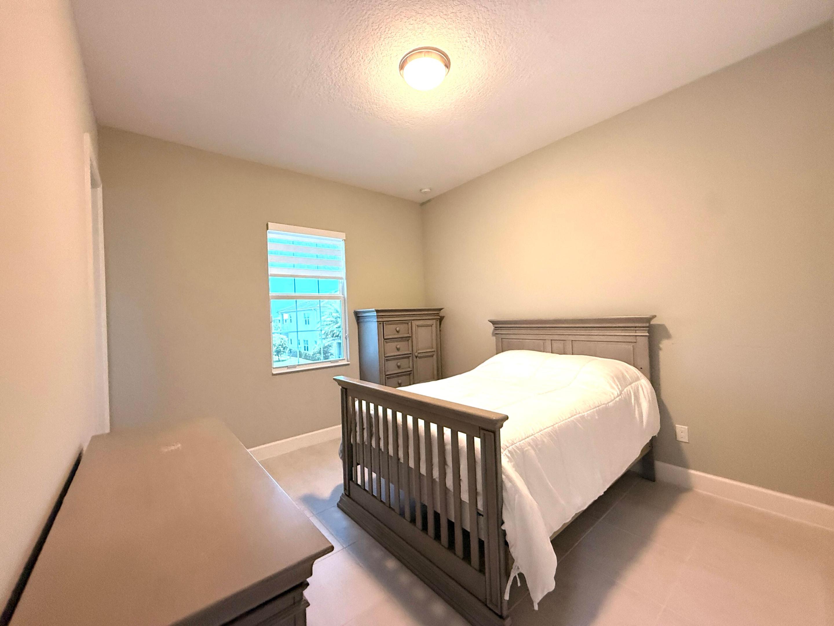 GROVES OF WESTLAKE - Residential