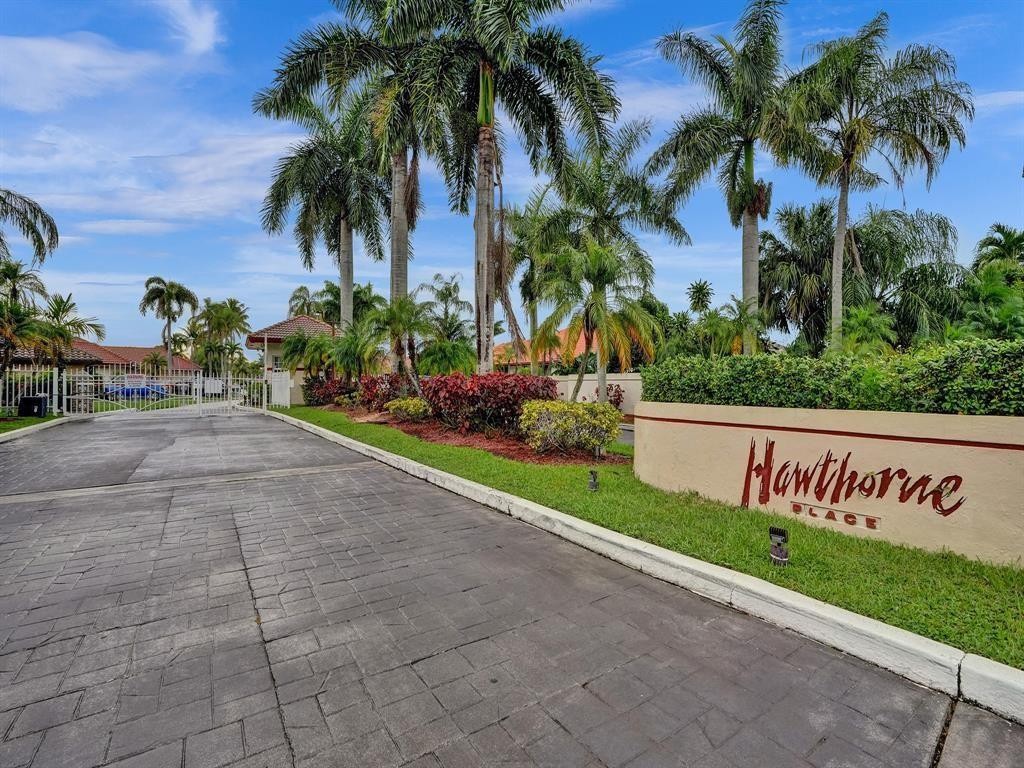 Banyan Club 87-37 B - Residential