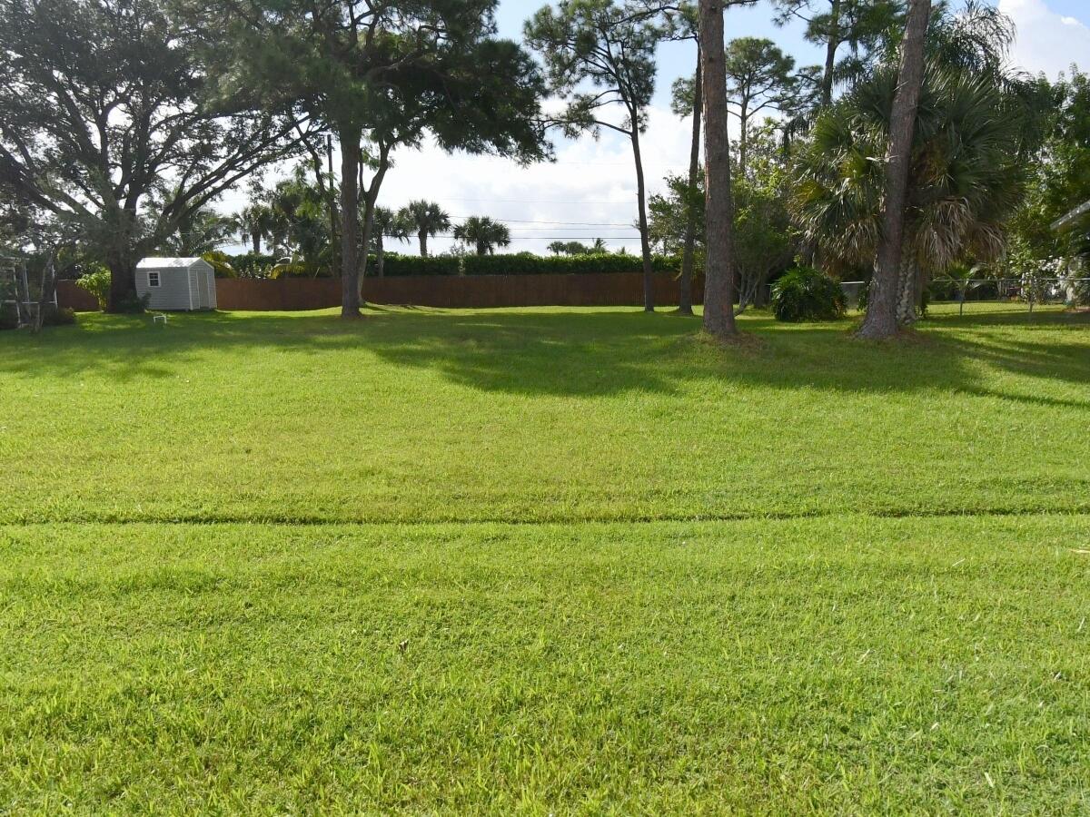 Beautifully cleared 0.23-acre residential lot in the heart of Port St. Lucie featuring city water and sewer, a rare and highly desirable combination. This build-ready parcel requires no clearing, offering a streamlined path to construction for builders or future homeowners. Located in a quiet neighborhood just off Crosstown Blvd, with convenient access to shopping, dining, banking, and I-95. Sewer-connected lots are limited in the area, making this a standout opportunity to secure a homesite in a growing market. Don't miss your chance to build in a well-positioned location with strong long-term appeal.
