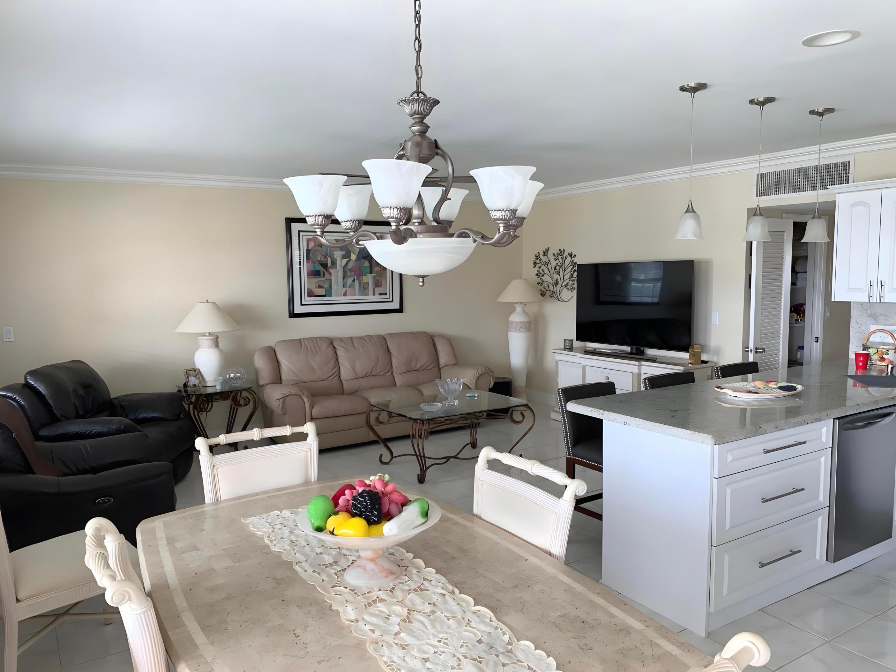 MAYBURY MANSIONS CONDO - Residential Lease