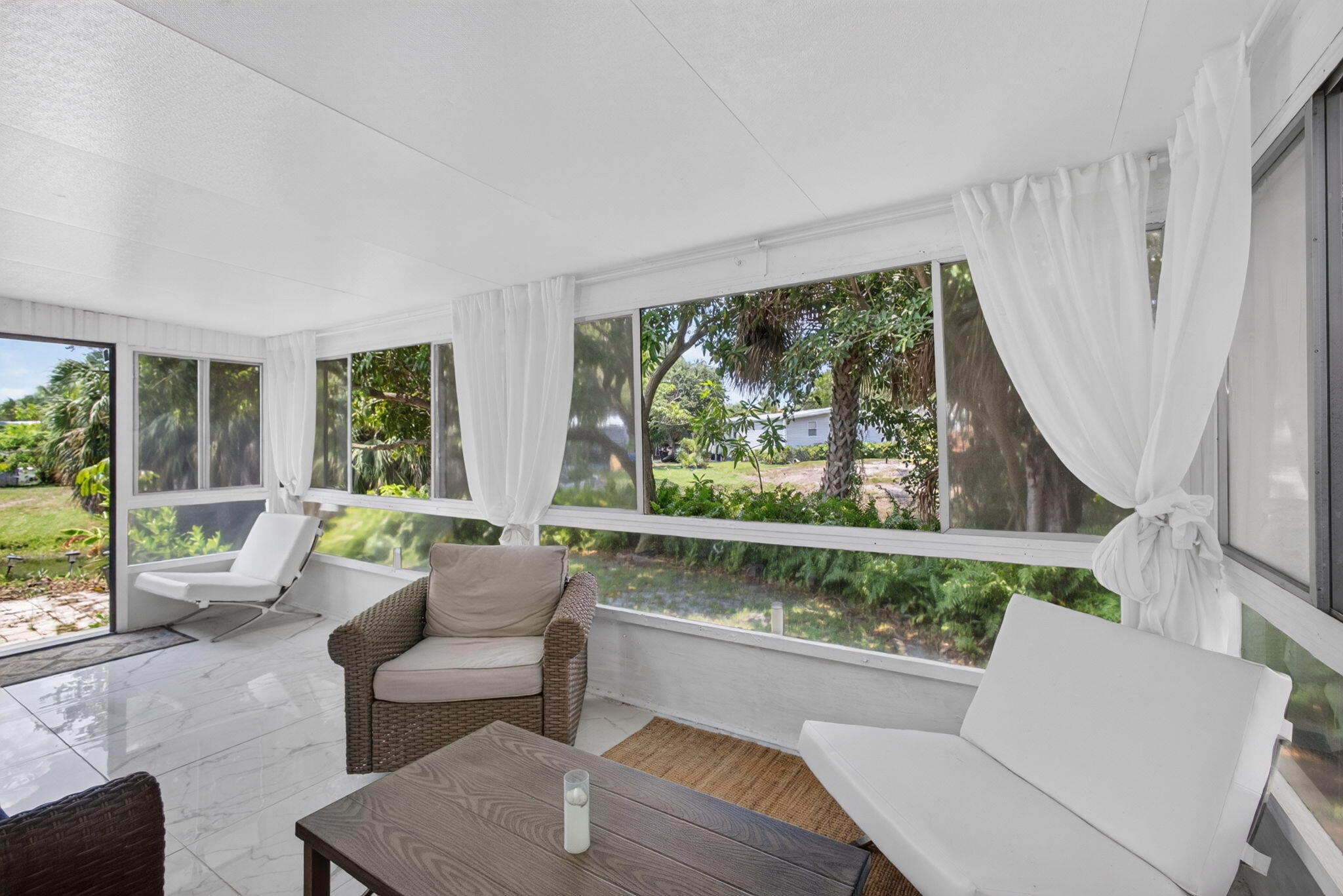 THE MEADOWS - Residential