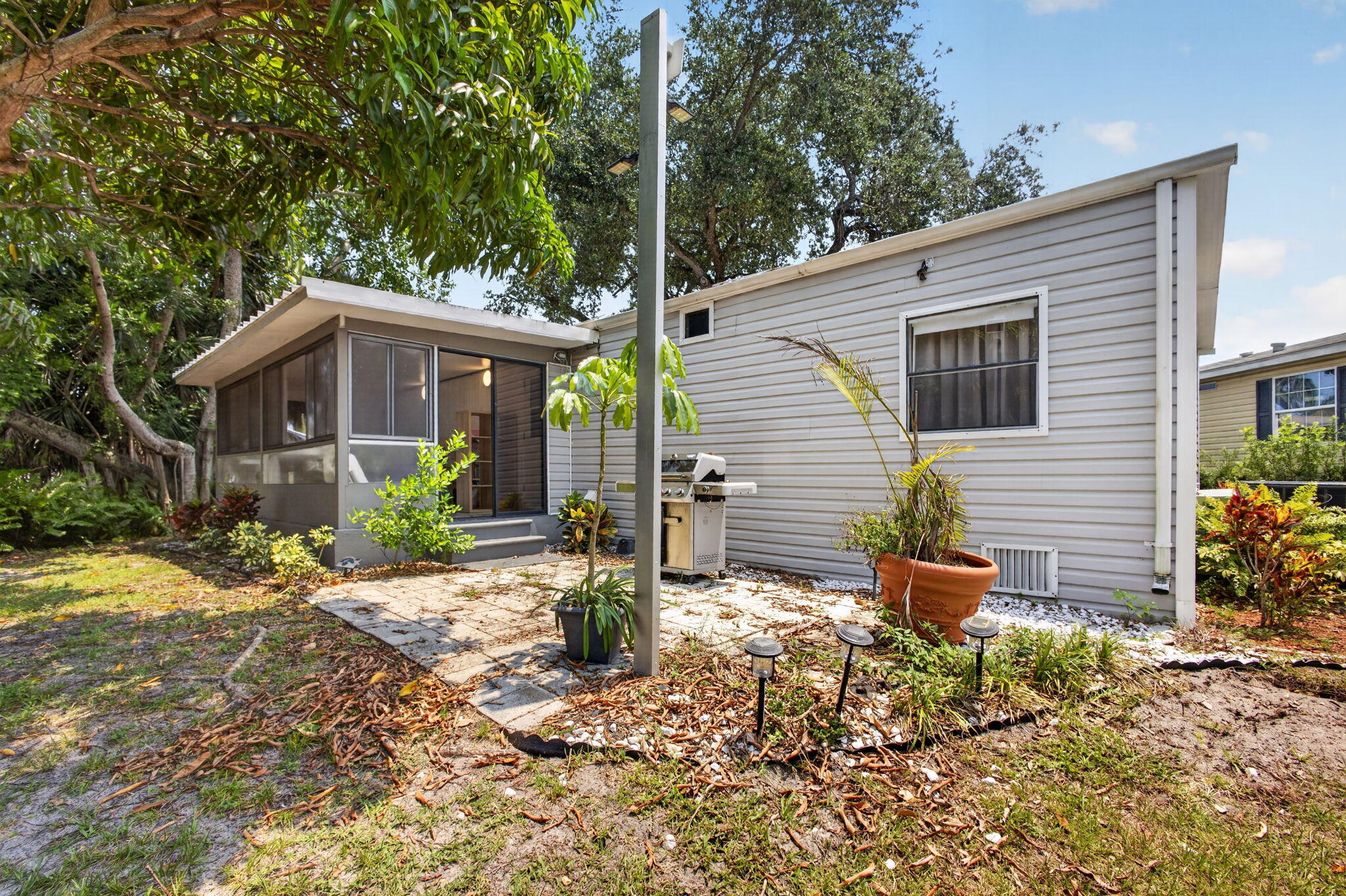 THE MEADOWS - Residential
